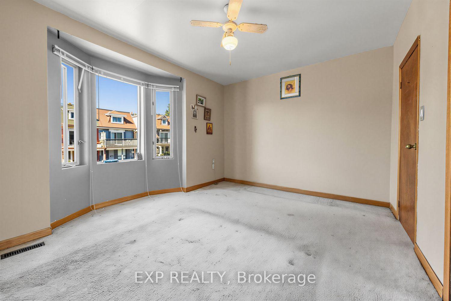 Photo 9 of 511 Carlaw Avenue, Toronto, North Riverdale — HOMEH