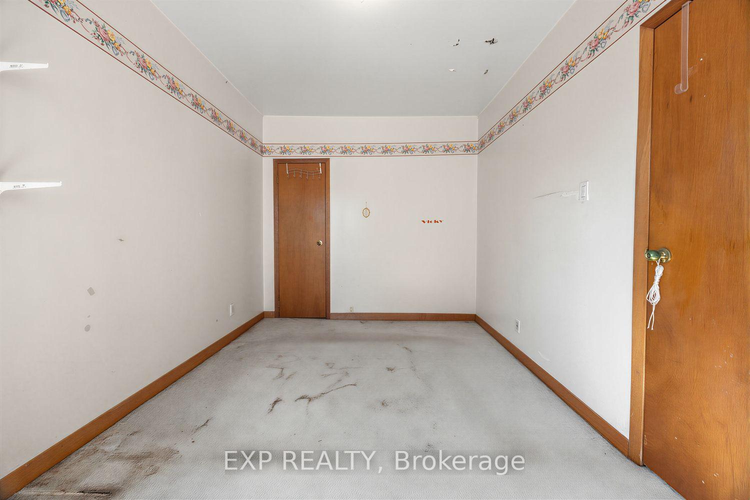 Photo 12 of 511 Carlaw Avenue, Toronto, North Riverdale — HOMEH