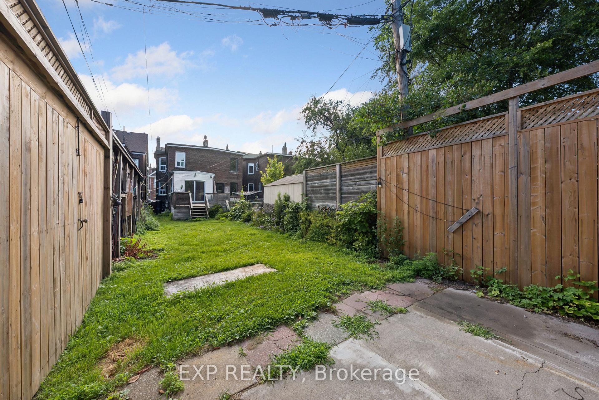 Photo 24 of 511 Carlaw Avenue, Toronto, North Riverdale — HOMEH
