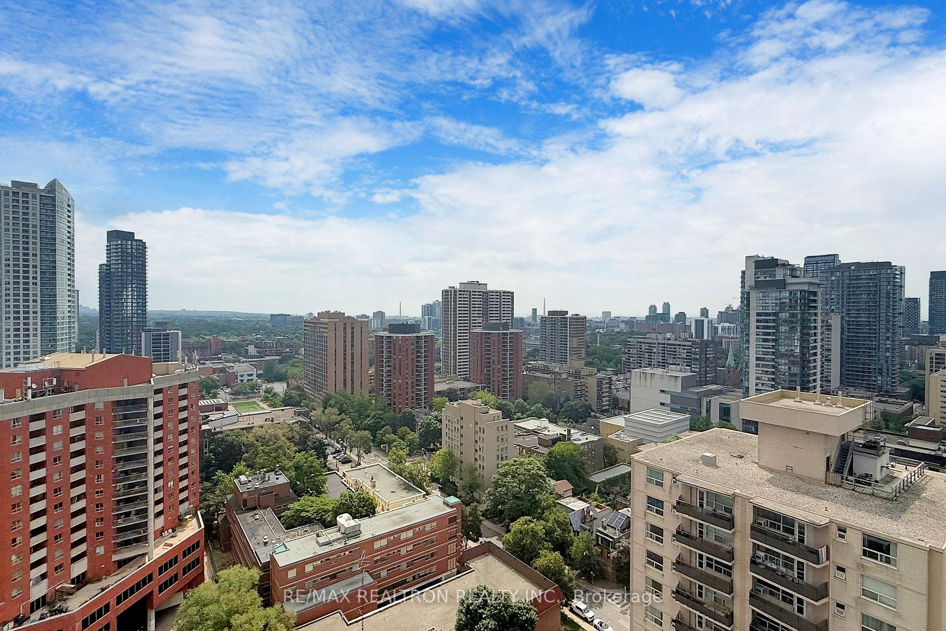 Photo 32 of Unit 2001, 81 Wellesley Street E, Toronto, Church-Yonge Corridor — HOMEH