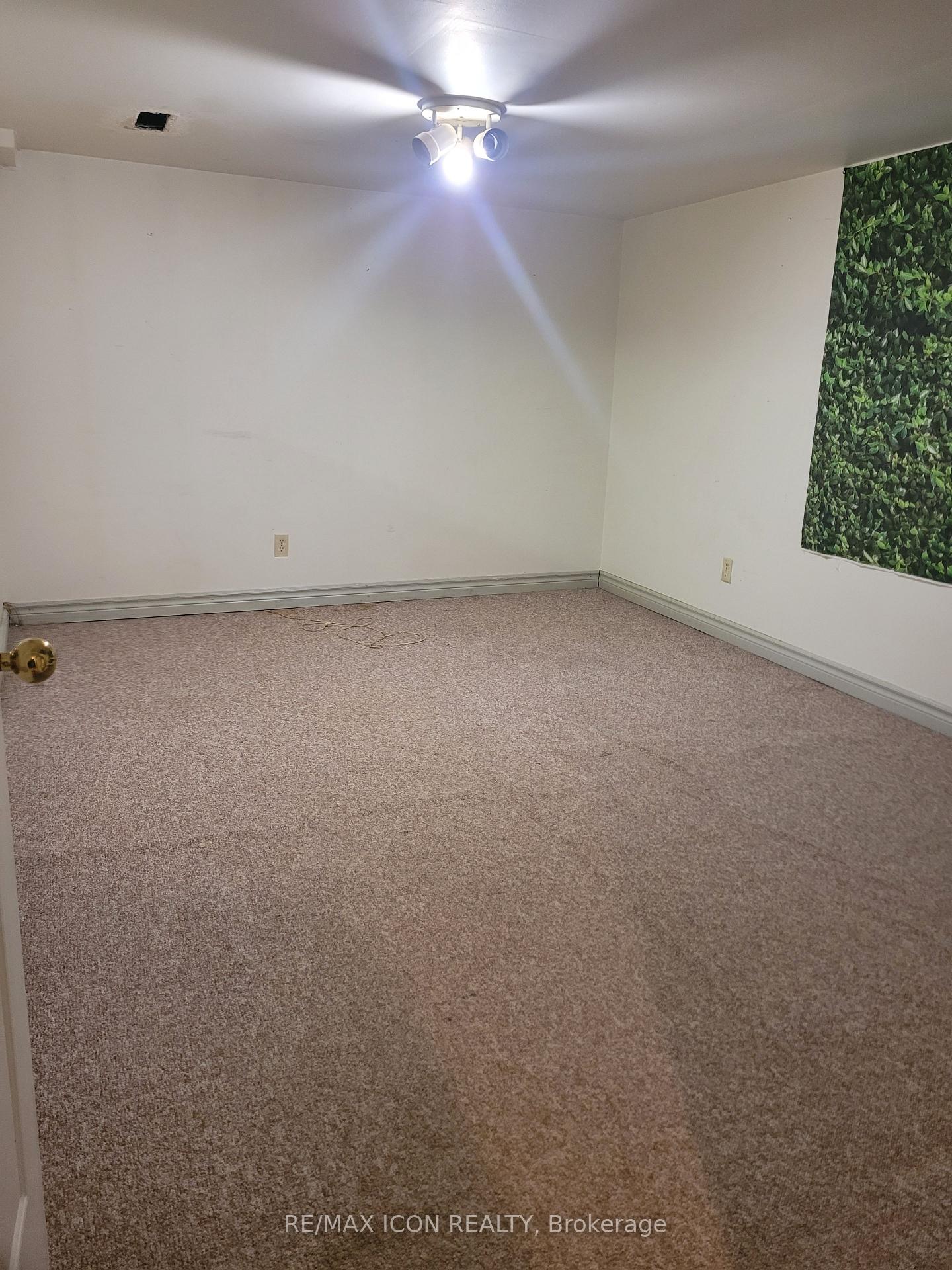Photo 15 of Unit 28, 415 Morgan Avenue, Kitchener, Centreville Chicopee — HOMEH