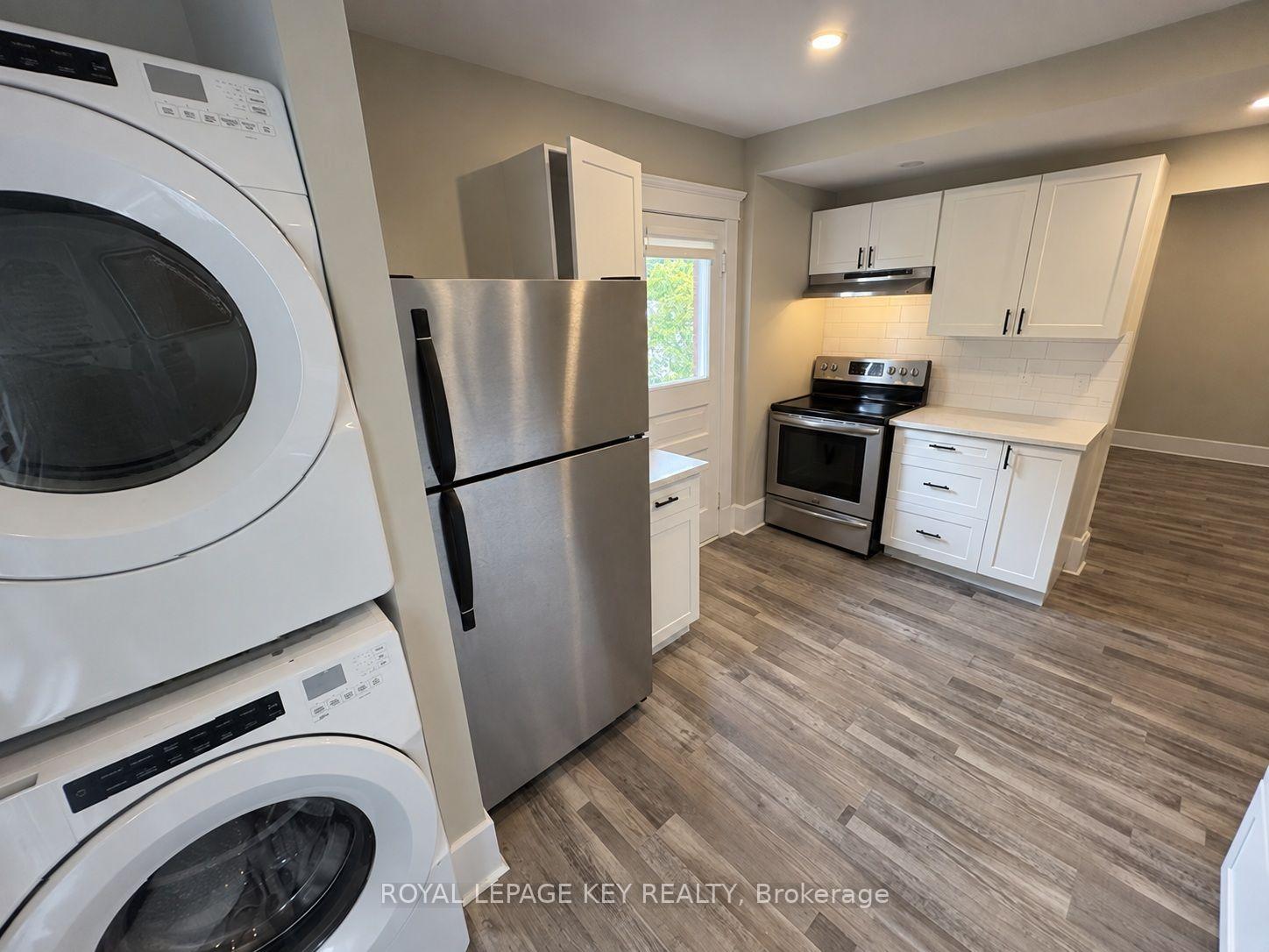 Photo 13 of 116 Cameron Street, Sarnia — HOMEH