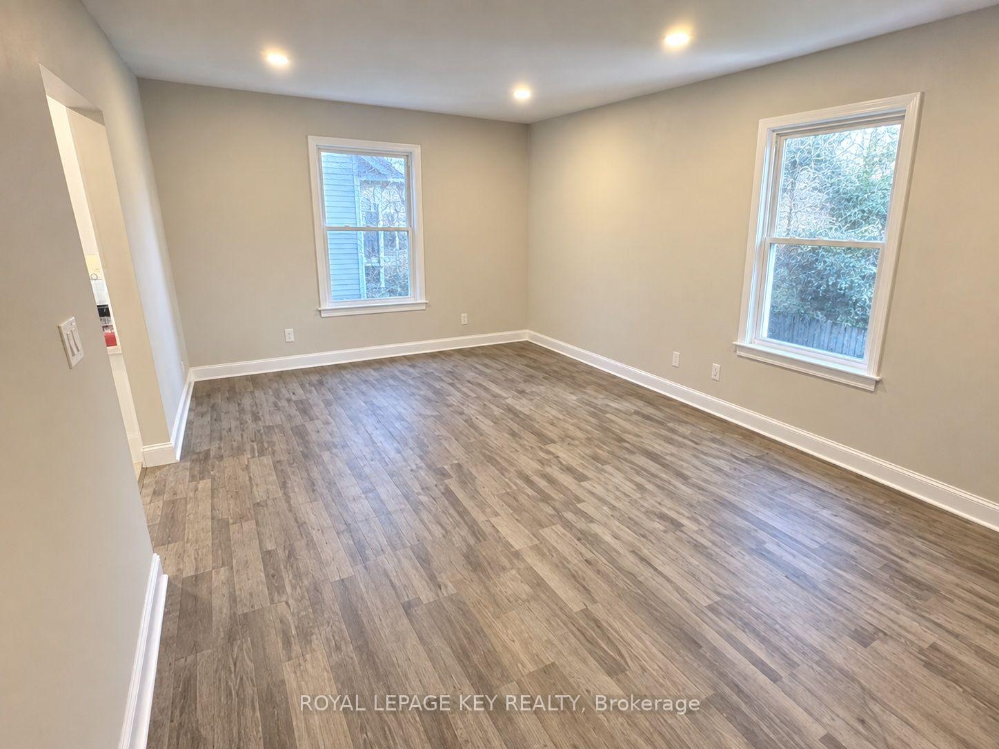 Photo 14 of 116 Cameron Street, Sarnia — HOMEH