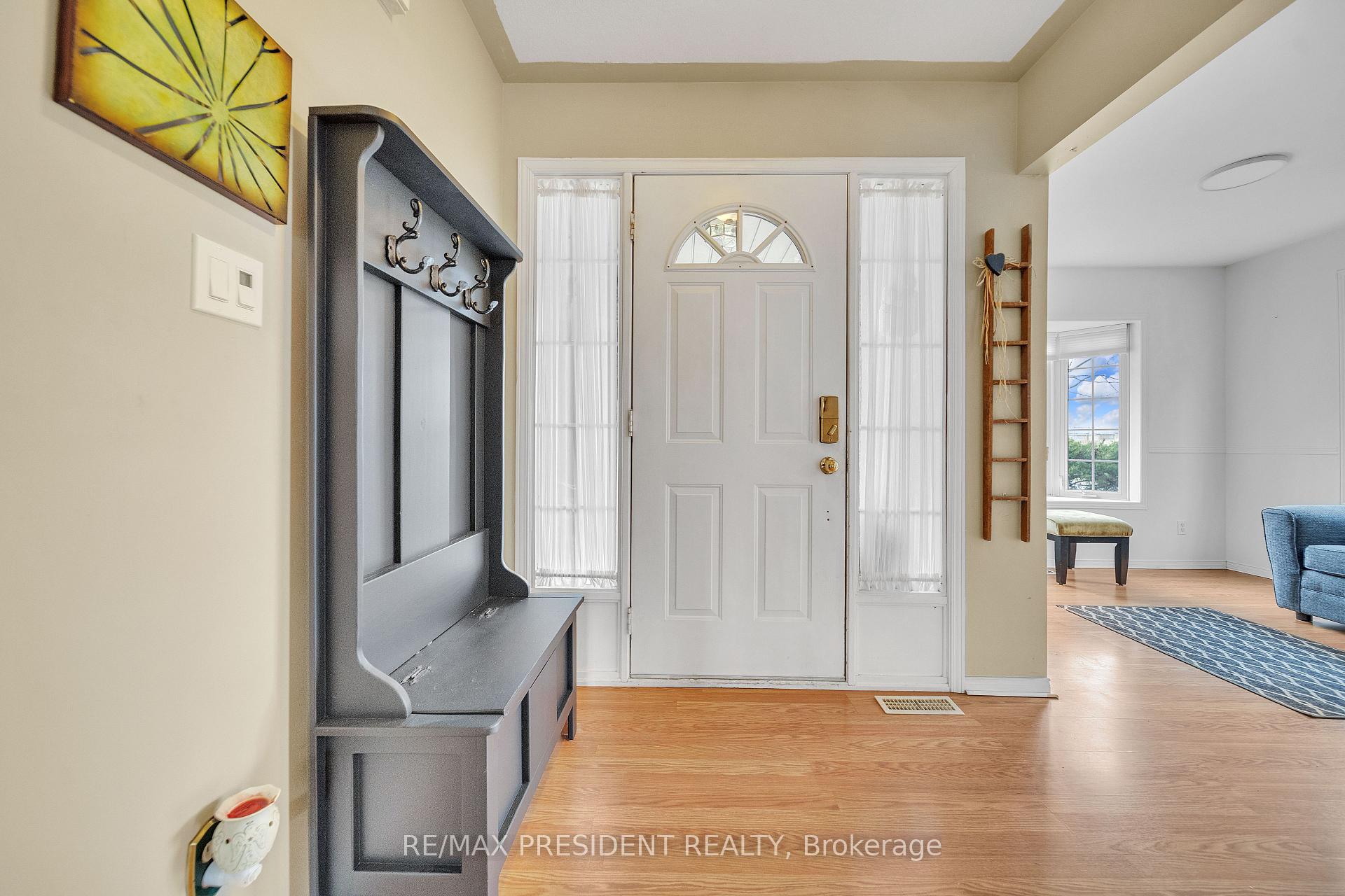 Photo 6 of 789 Brock Street, North Perth, Listowel — HOMEH