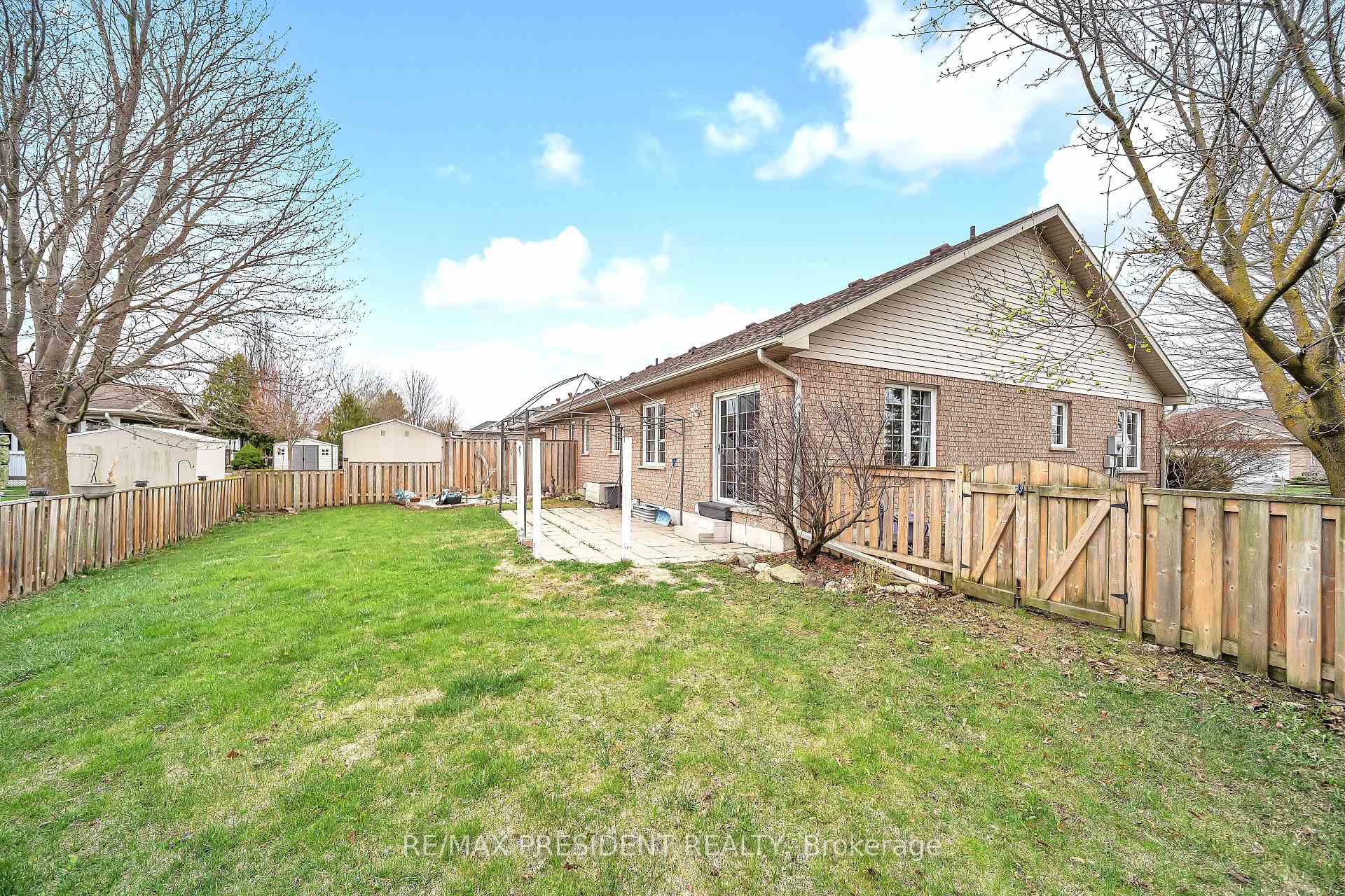 Photo 34 of 789 Brock Street, North Perth, Listowel — HOMEH