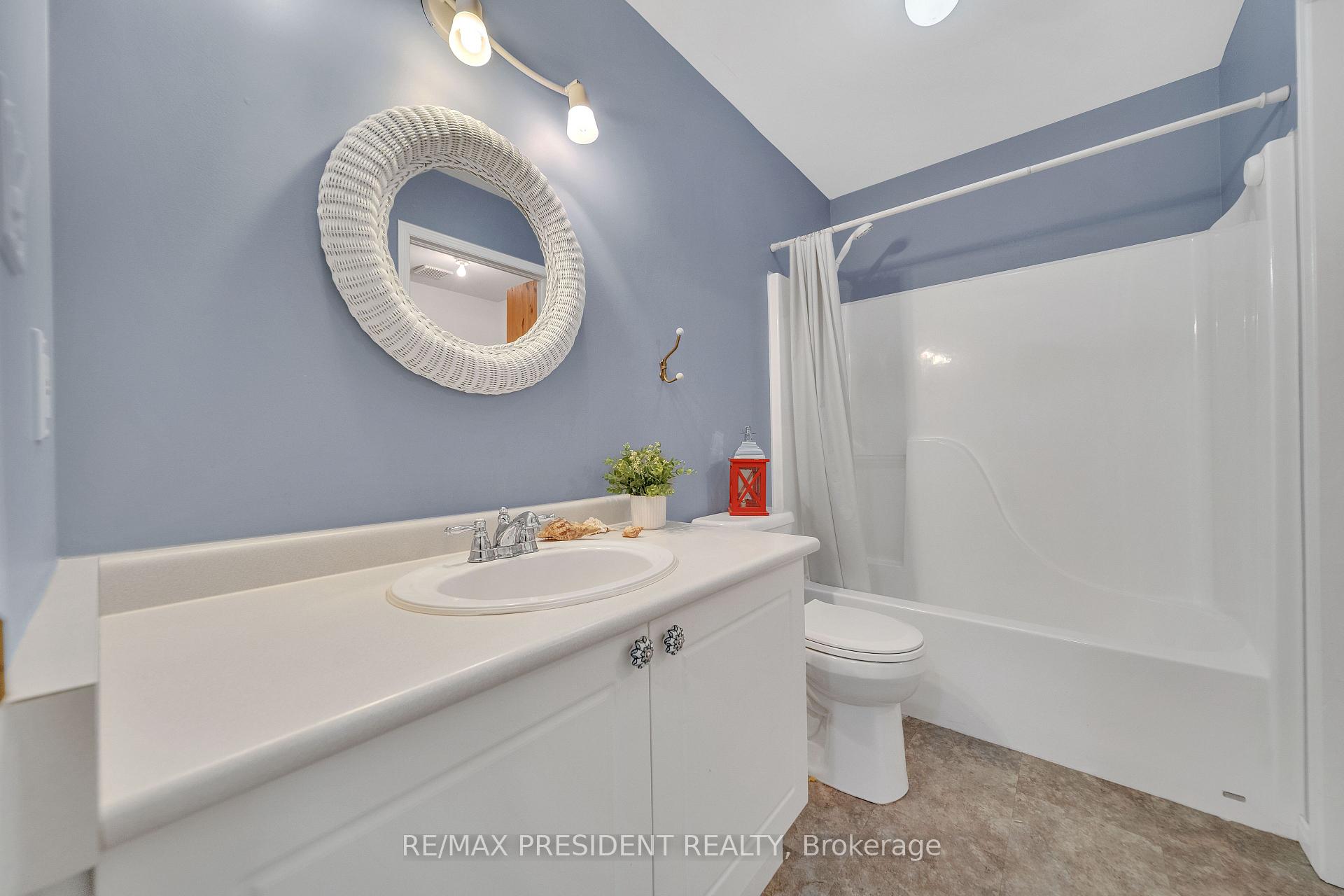 Photo 35 of 789 Brock Street, North Perth, Listowel — HOMEH