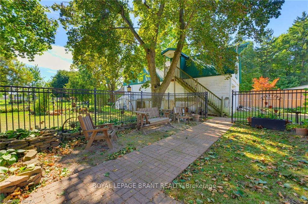 Photo 33 of 149 King Street, Brant, Burford — HOMEH