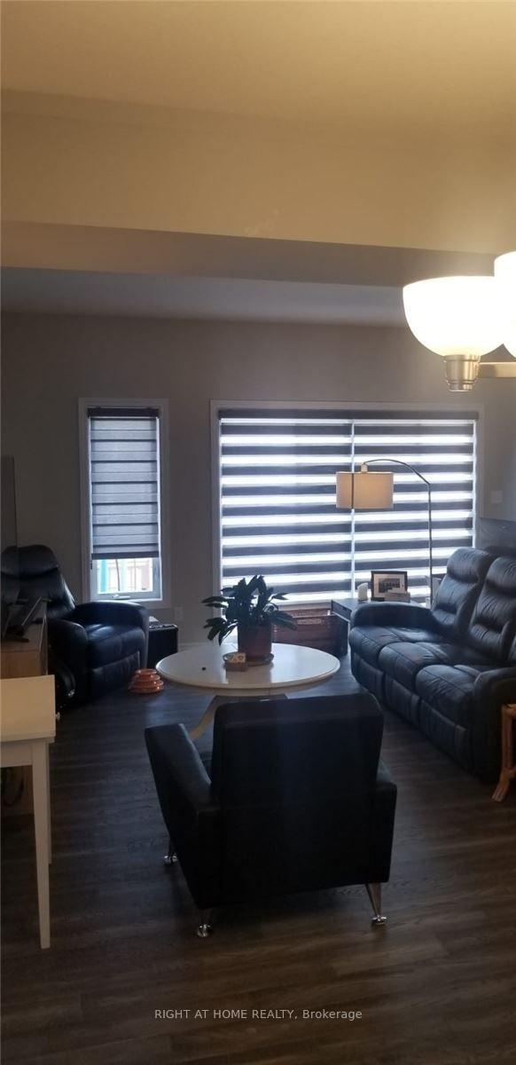 Photo 2 of 78 Pondcliffe Drive, Kitchener, Doon South — HOMEH