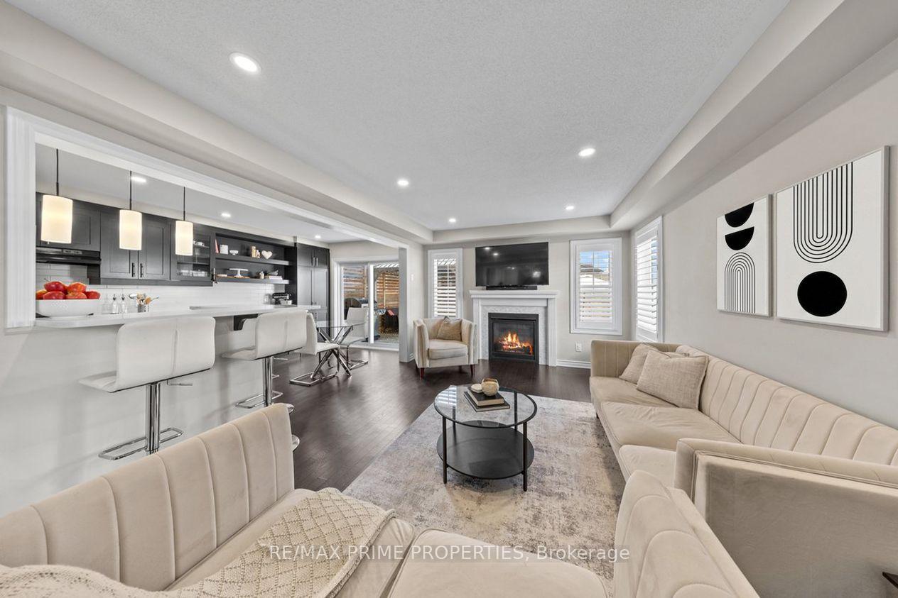 Photo 4 of 350 Sweetfern Crescent, Ottawa, Avalon West — HOMEH
