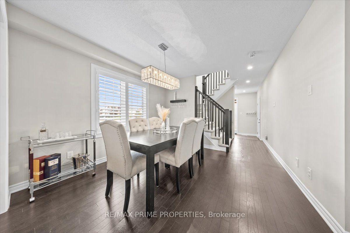 Photo 8 of 350 Sweetfern Crescent, Ottawa, Avalon West — HOMEH