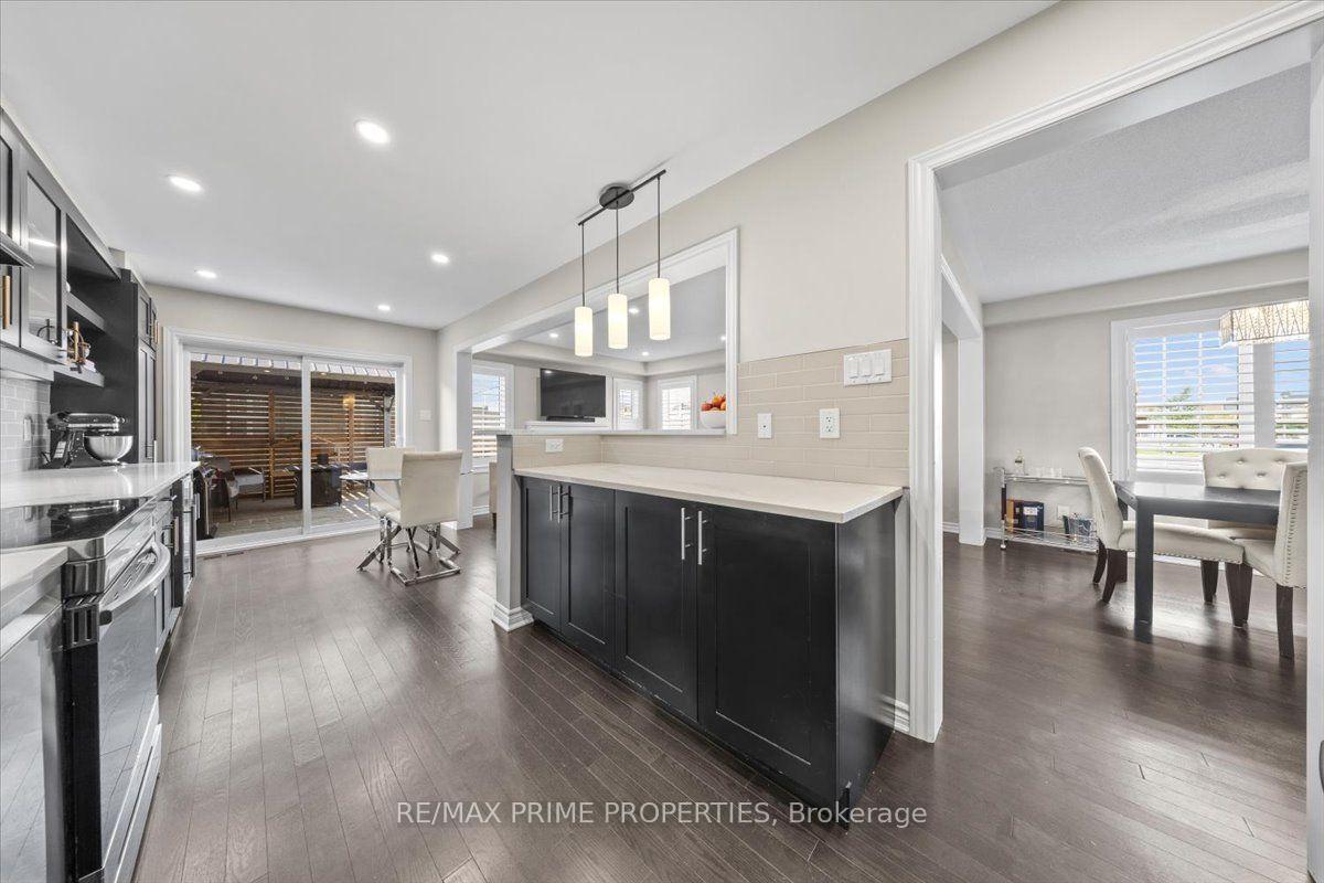 Photo 19 of 350 Sweetfern Crescent, Ottawa, Avalon West — HOMEH