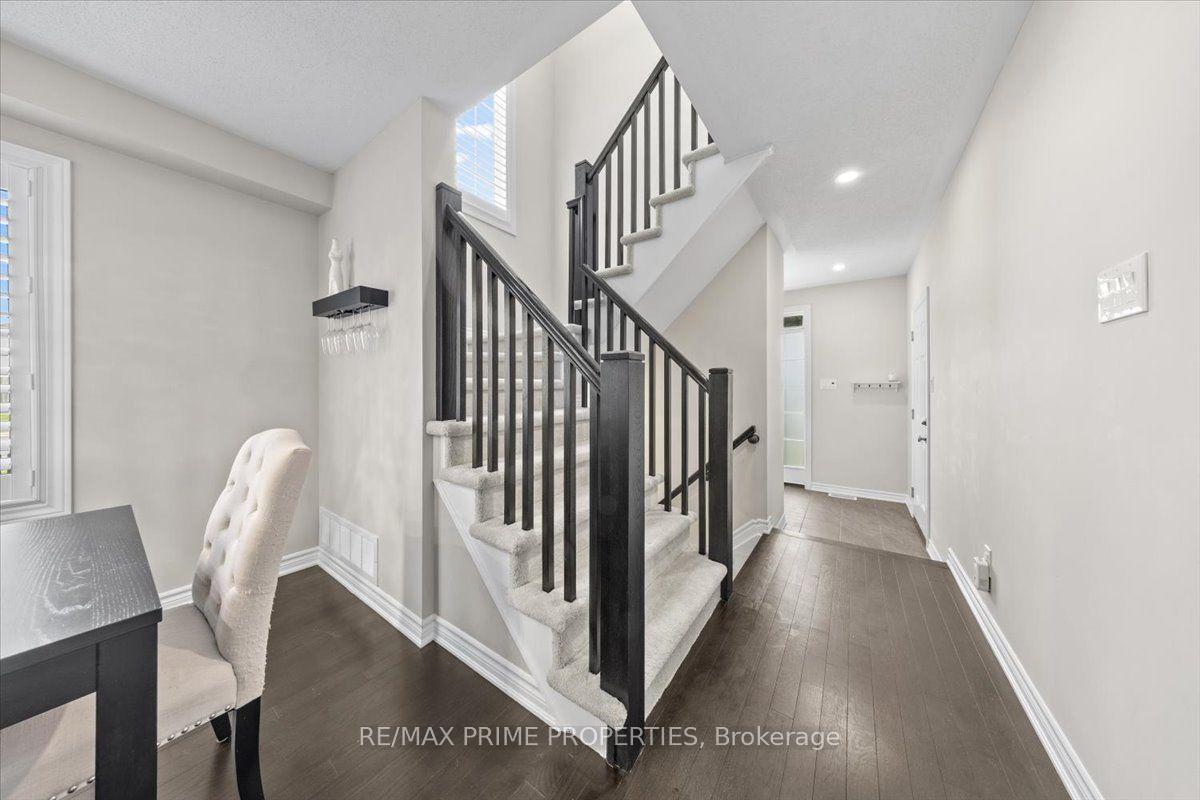 Photo 20 of 350 Sweetfern Crescent, Ottawa, Avalon West — HOMEH