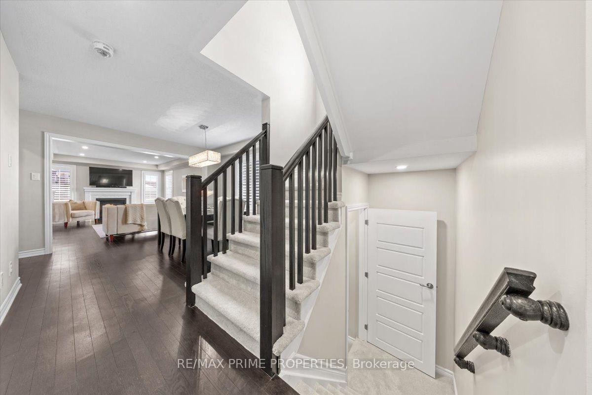 Photo 21 of 350 Sweetfern Crescent, Ottawa, Avalon West — HOMEH