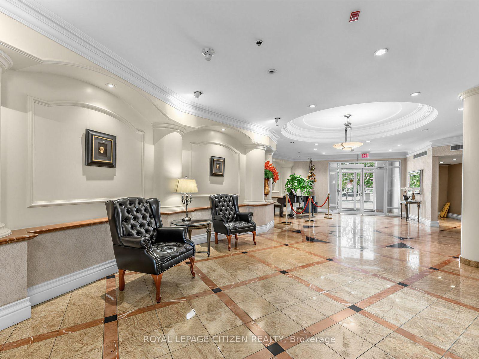Photo 3 of Unit 407, 1 Cordoba Drive, Vaughan, Lakeview Estates — HOMEH