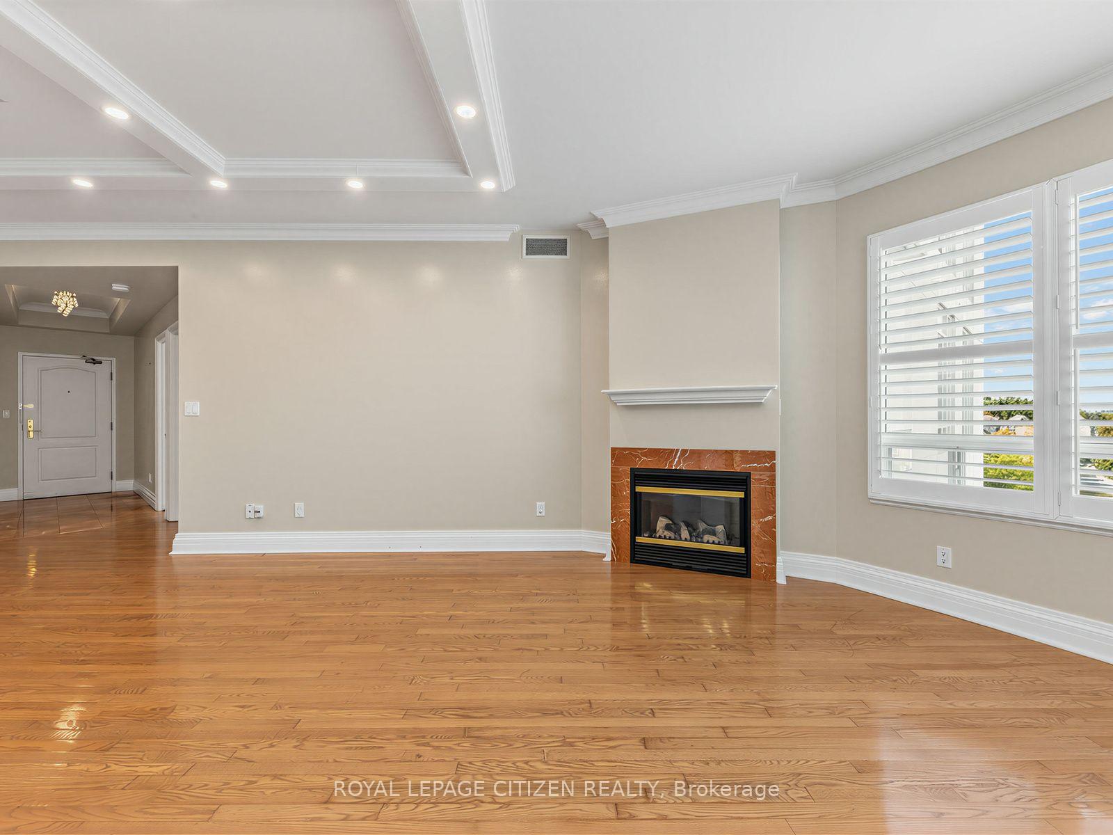 Photo 8 of Unit 407, 1 Cordoba Drive, Vaughan, Lakeview Estates — HOMEH