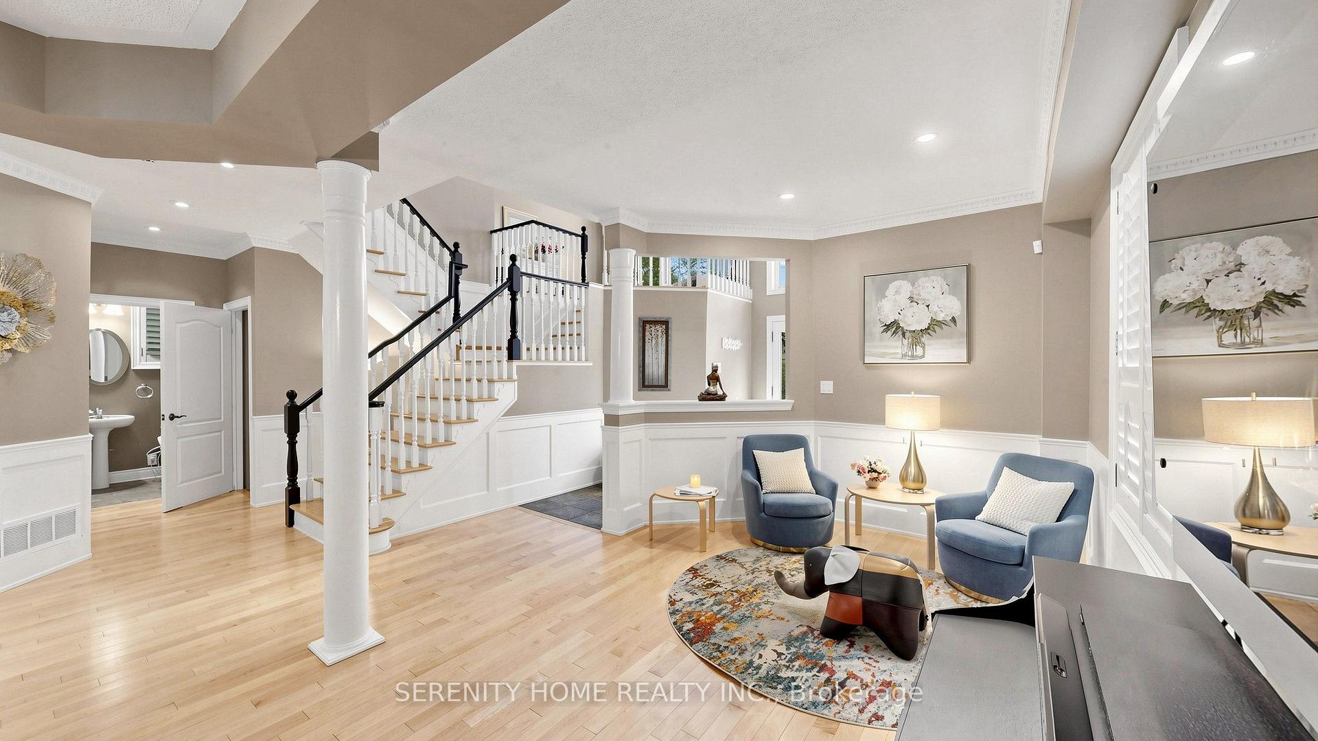 Photo 5 of 2269 Woodcrest Drive, Oakville, Westmount — HOMEH