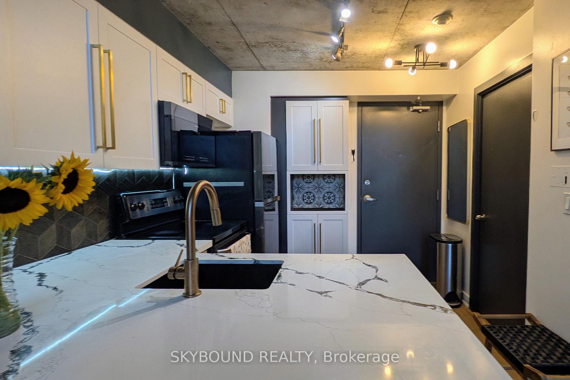 Photo 7 of Unit 421, 255 Richmond Street E, Toronto, Moss Park — HOMEH