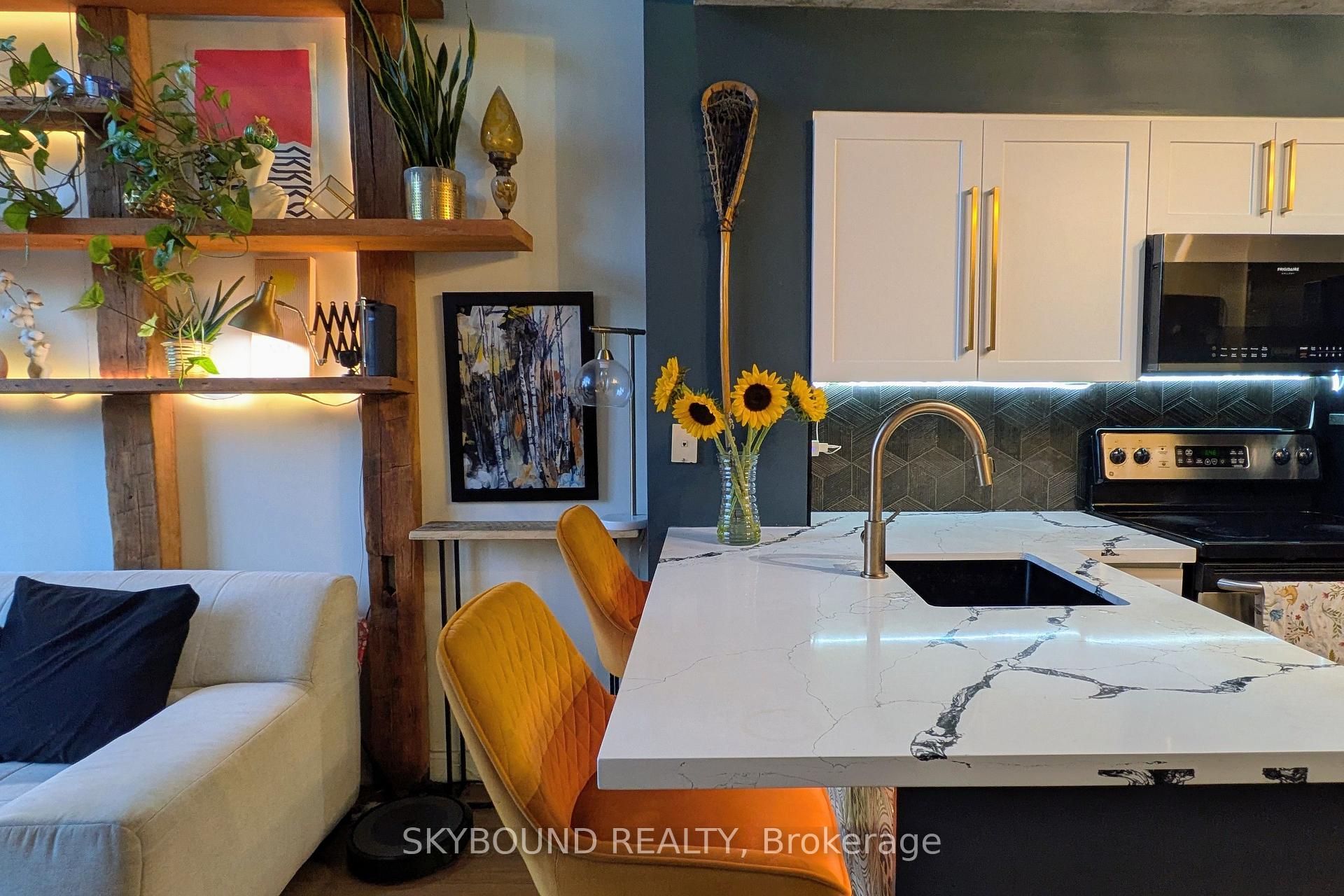 Photo 9 of Unit 421, 255 Richmond Street E, Toronto, Moss Park — HOMEH