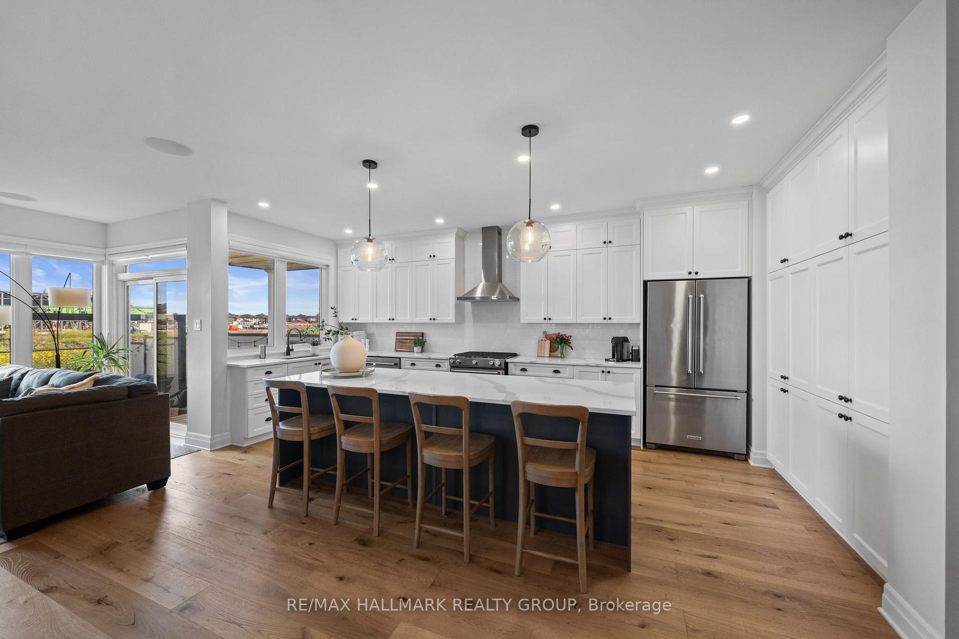 Photo 8 of 917 Atrium Ridge, Ottawa, Riverside South/Gloucester Glen — HOMEH