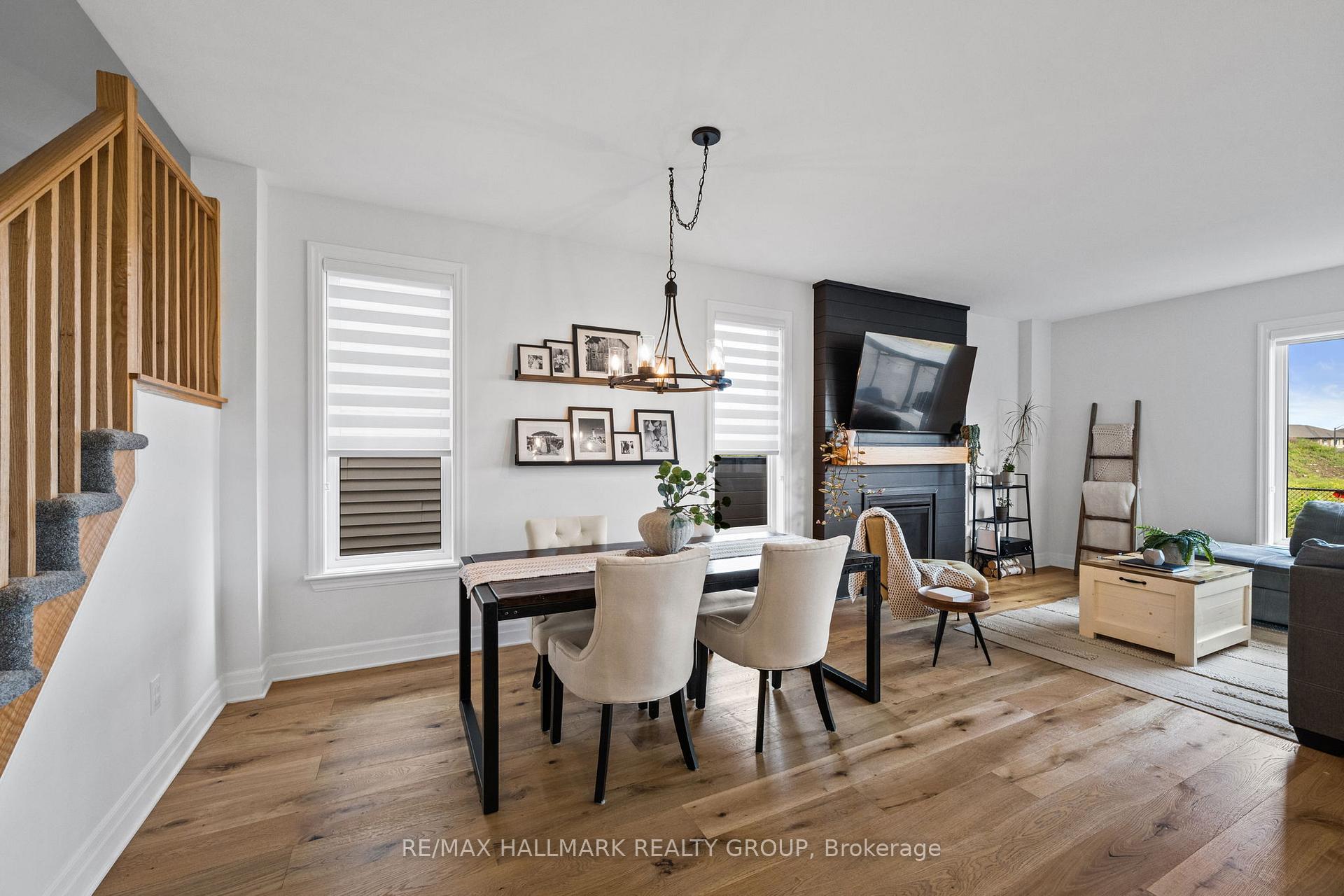 Photo 16 of 917 Atrium Ridge, Ottawa, Riverside South/Gloucester Glen — HOMEH