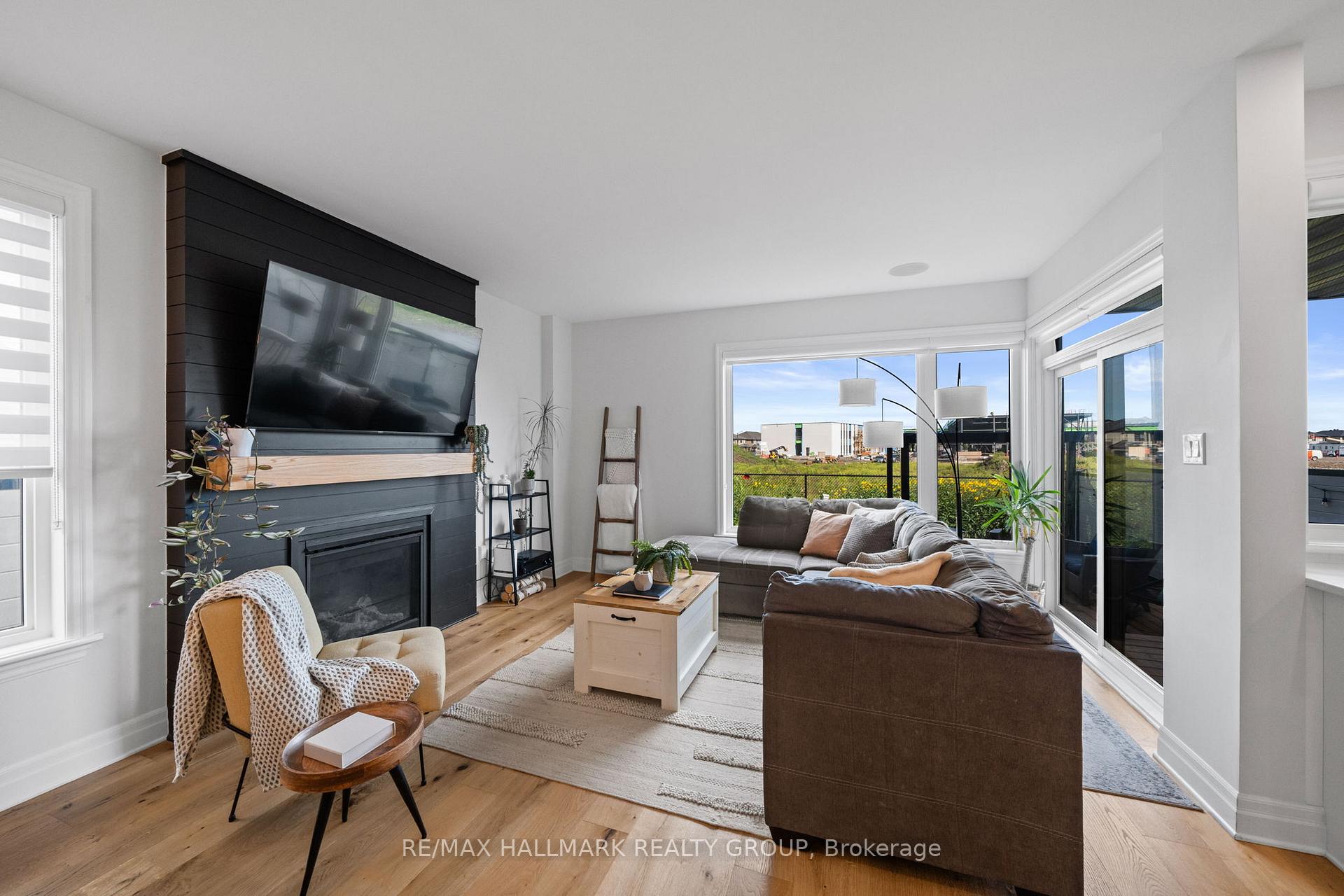 Photo 19 of 917 Atrium Ridge, Ottawa, Riverside South/Gloucester Glen — HOMEH