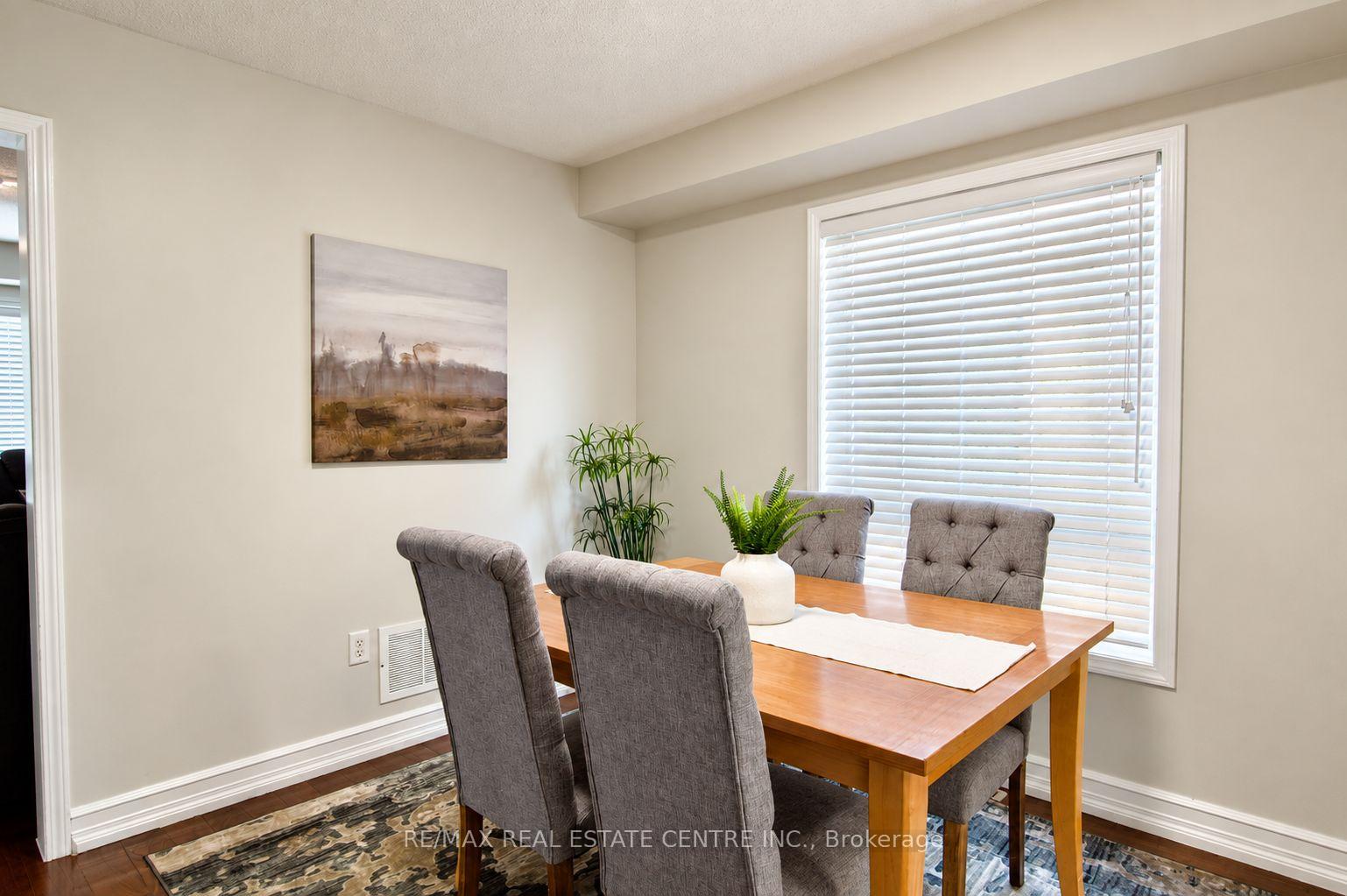 Photo 20 of 3 Chudleigh Avenue, Brampton, Credit Valley — HOMEH