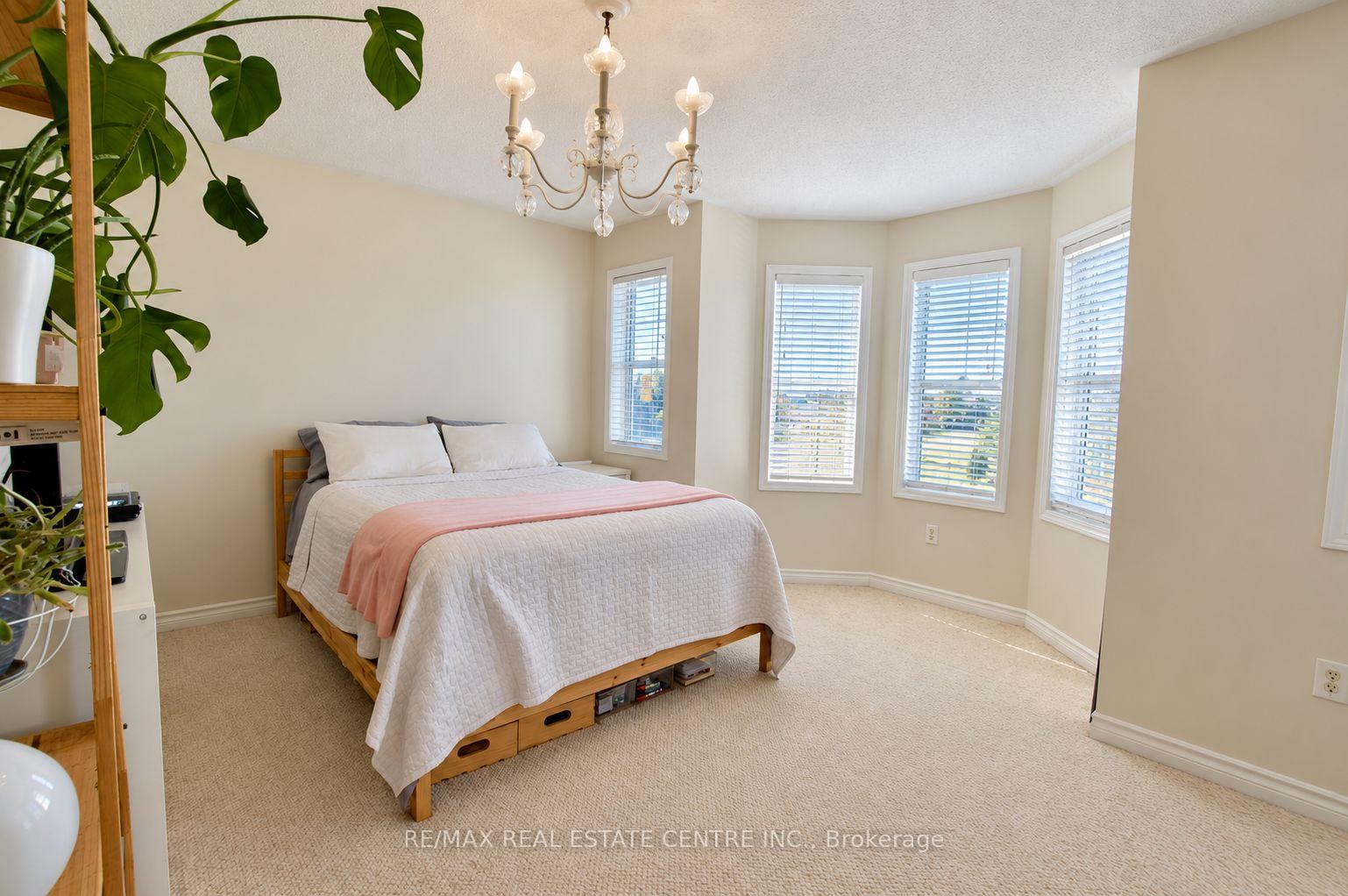 Photo 40 of 3 Chudleigh Avenue, Brampton, Credit Valley — HOMEH
