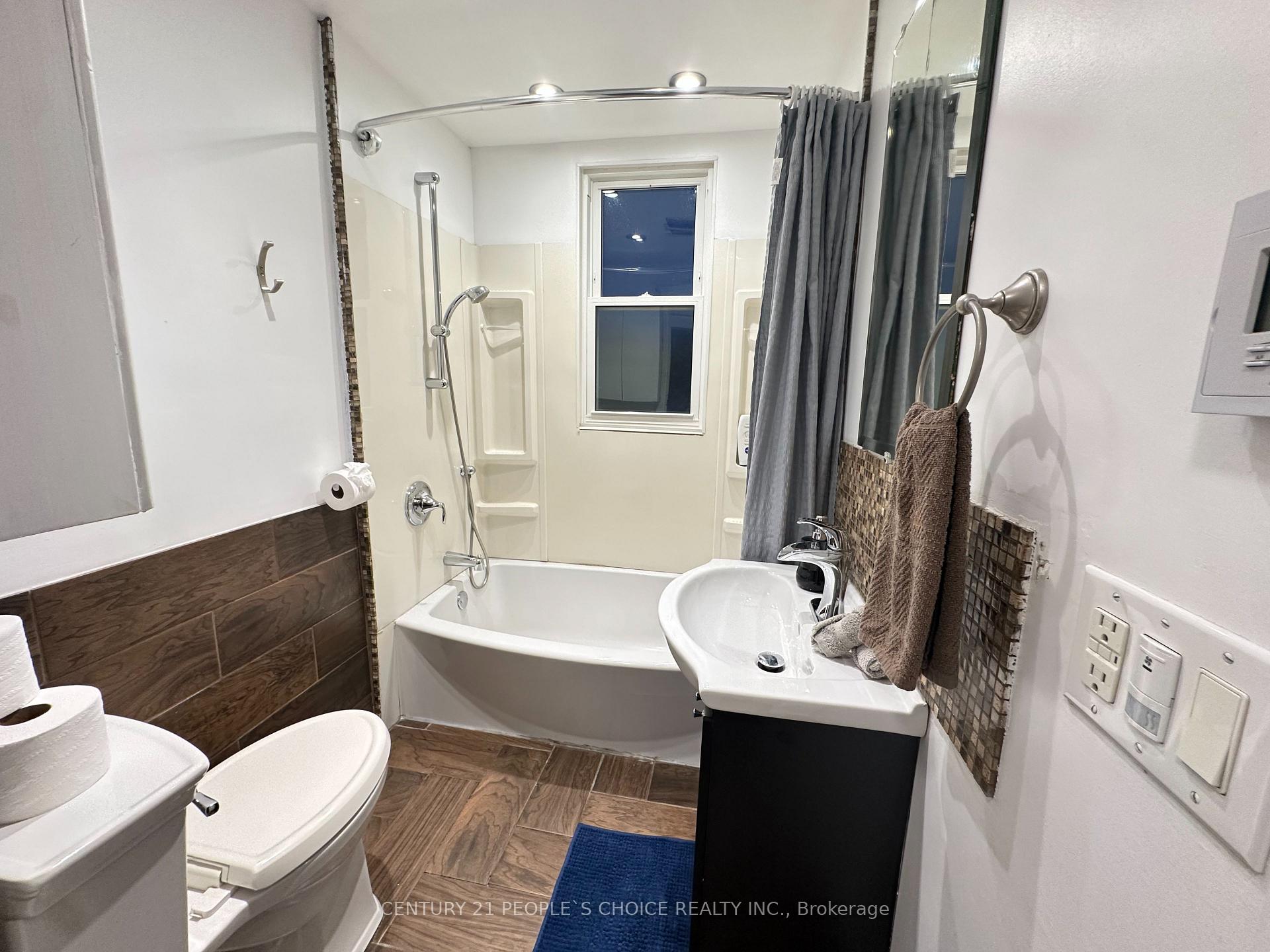 Photo 25 of 6510 Barker Street, Niagara Falls, Dorchester — HOMEH