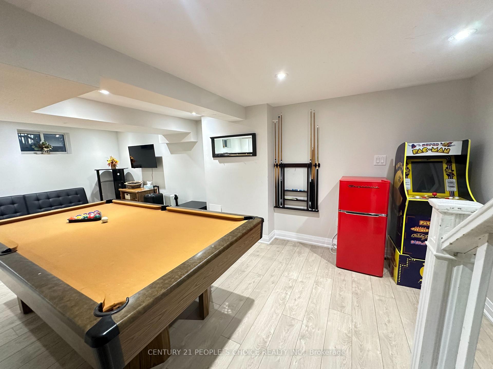 Photo 33 of 6510 Barker Street, Niagara Falls, Dorchester — HOMEH