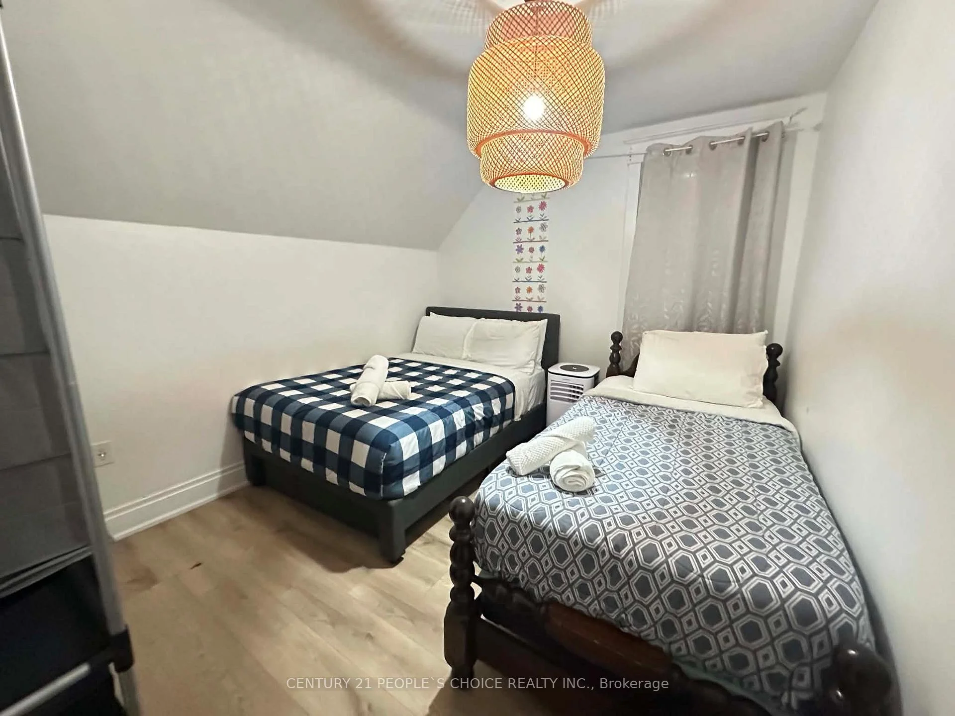 Photo 31 of 6510 Barker Street, Niagara Falls, Dorchester — HOMEH