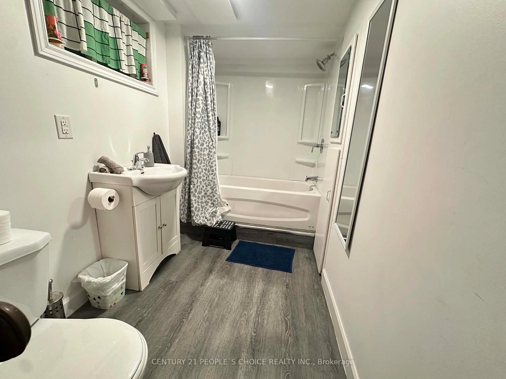 Photo 37 of 6510 Barker Street, Niagara Falls, Dorchester — HOMEH