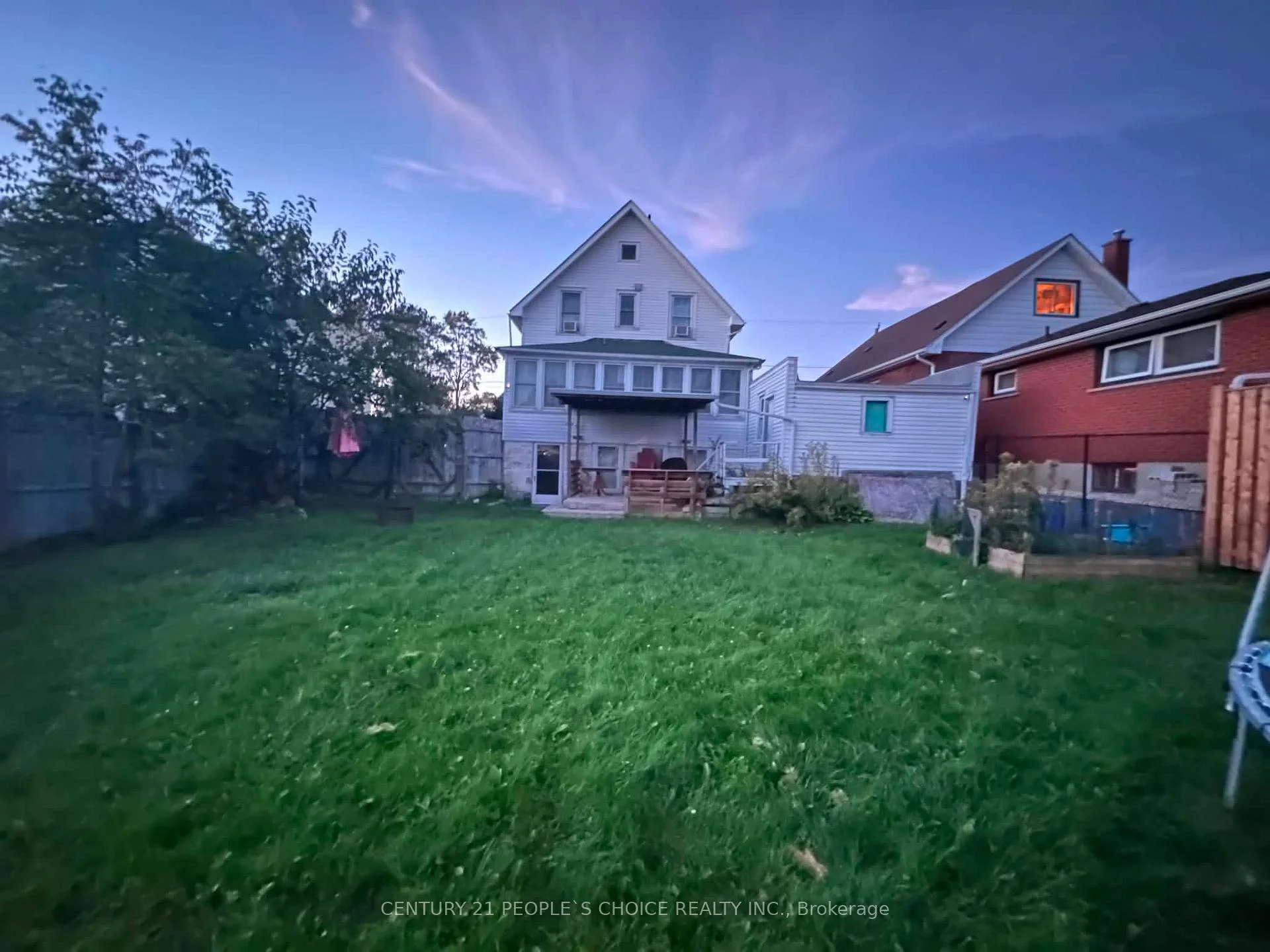 Photo 53 of 6510 Barker Street, Niagara Falls, Dorchester — HOMEH