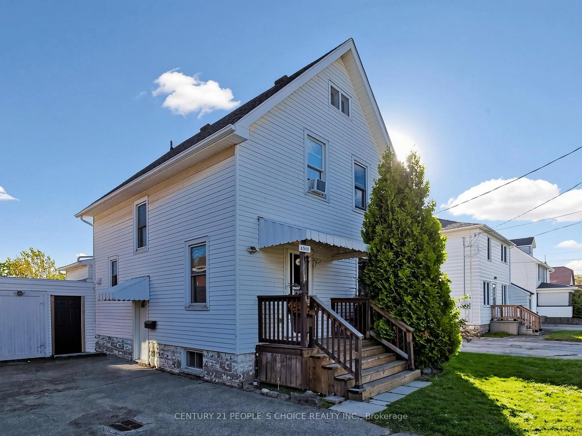 Photo 6 of 6510 Barker Street, Niagara Falls, Dorchester — HOMEH