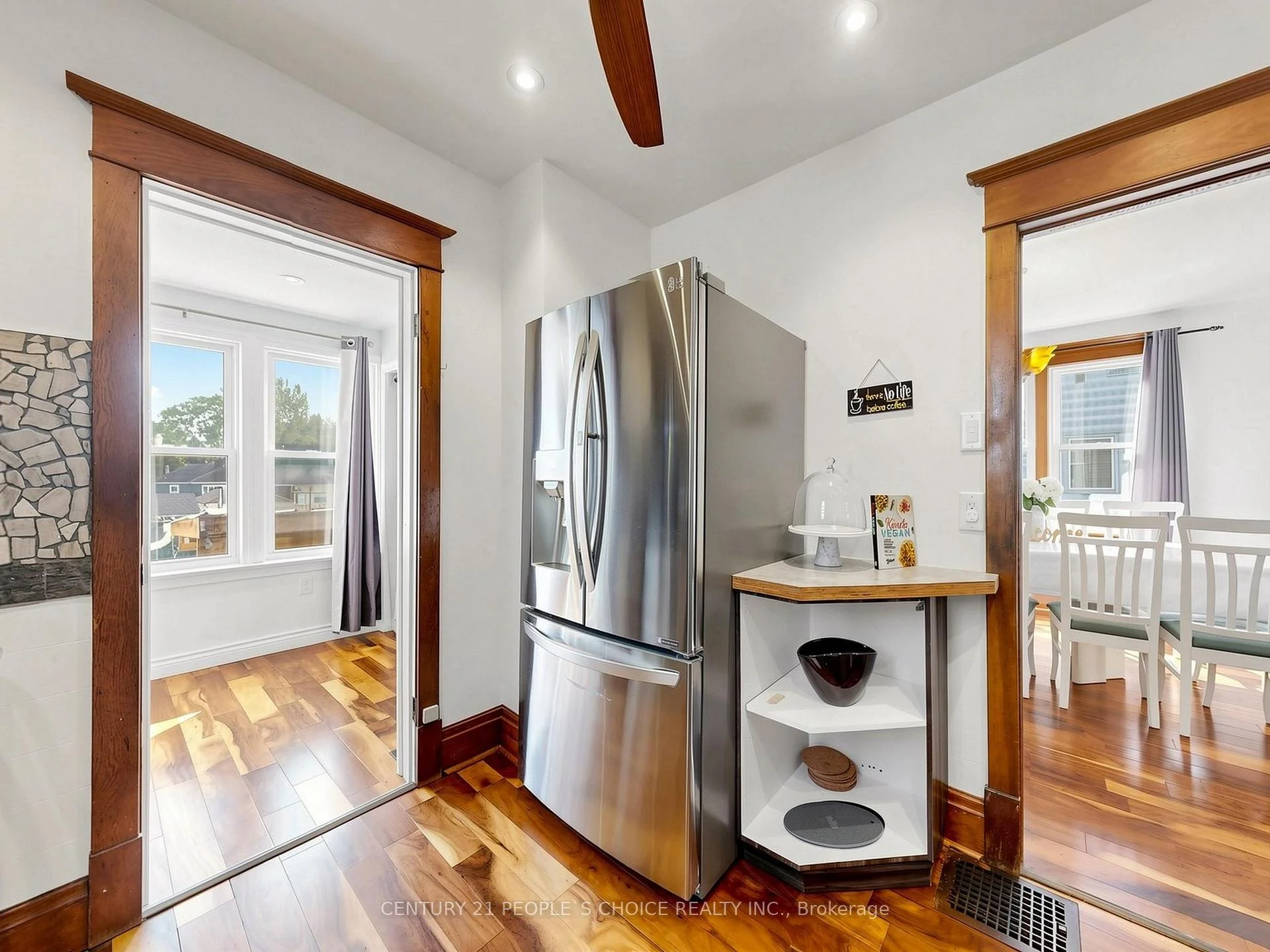Photo 26 of 6510 Barker Street, Niagara Falls, Dorchester — HOMEH