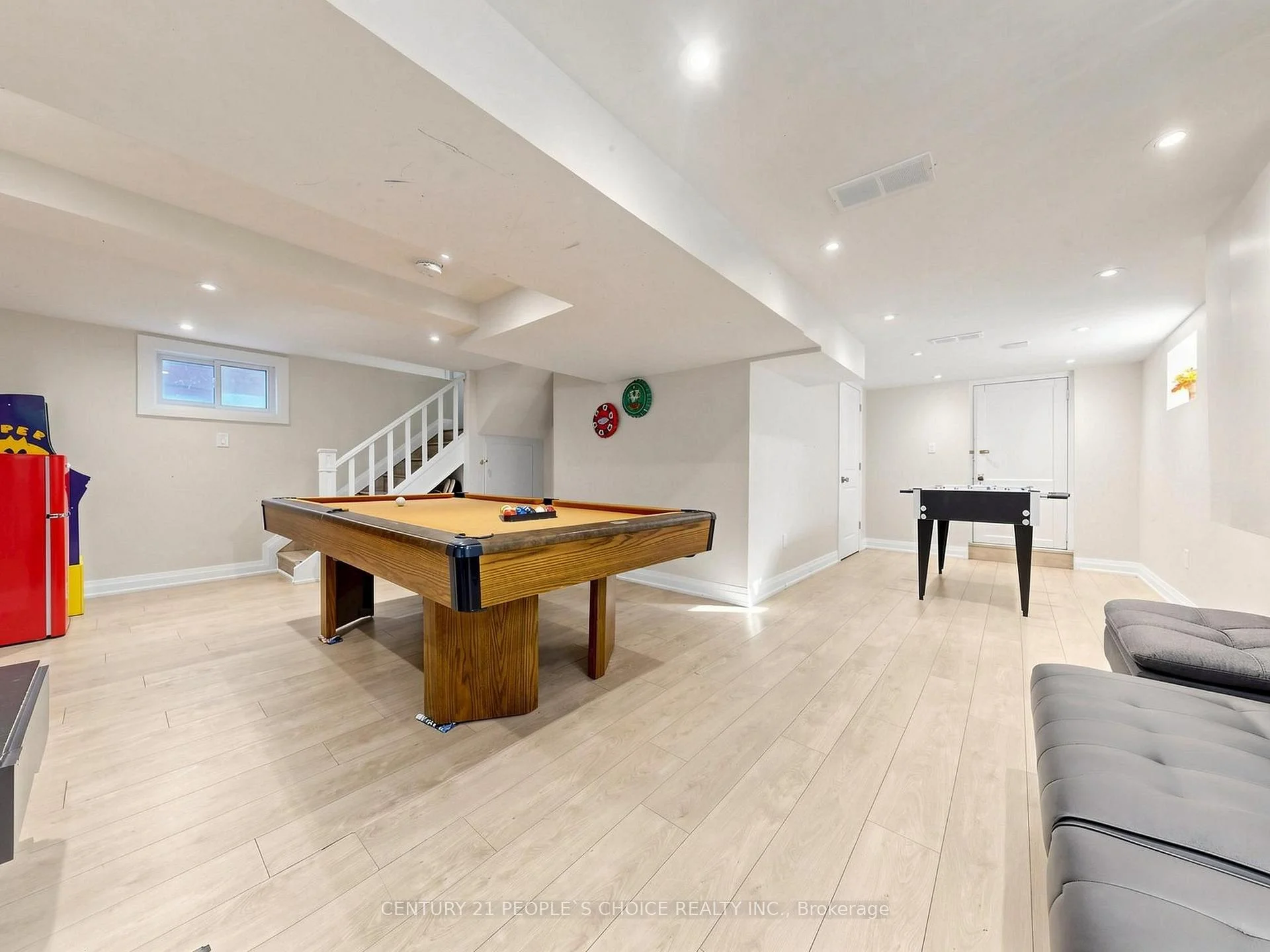 Photo 66 of 6510 Barker Street, Niagara Falls, Dorchester — HOMEH