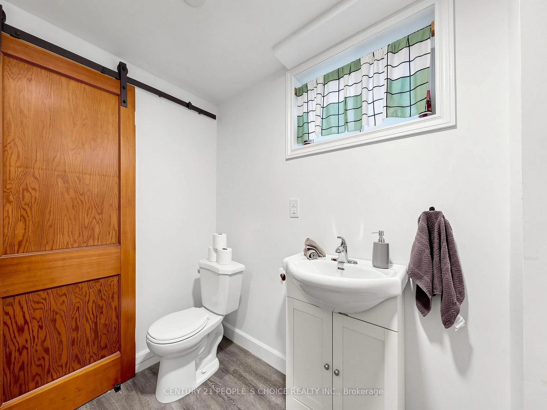 Photo 74 of 6510 Barker Street, Niagara Falls, Dorchester — HOMEH