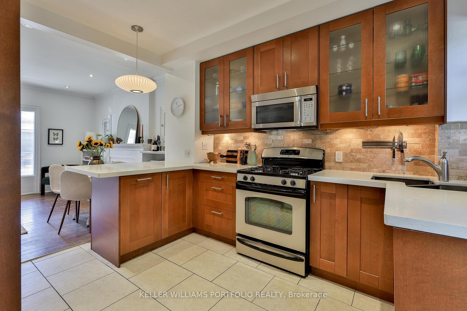 Photo 9 of 46 Blandford Street, Toronto, Oakwood Village — HOMEH