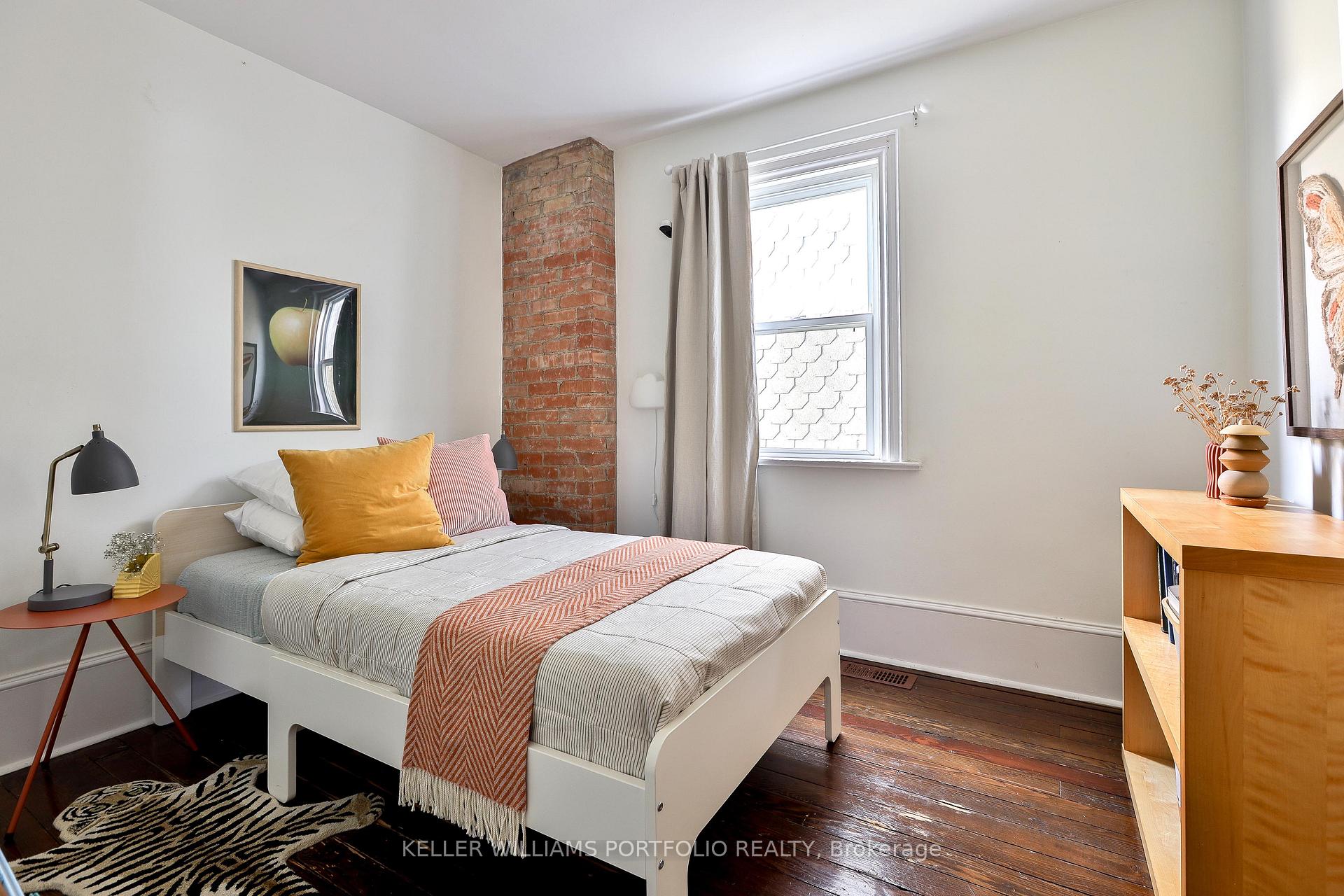 Photo 16 of 46 Blandford Street, Toronto, Oakwood Village — HOMEH