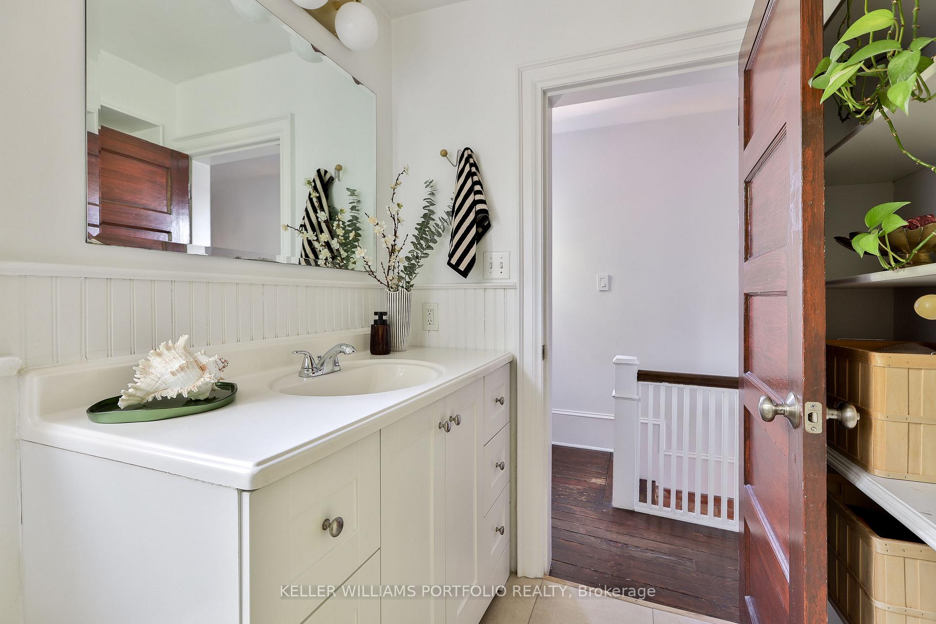 Photo 21 of 46 Blandford Street, Toronto, Oakwood Village — HOMEH