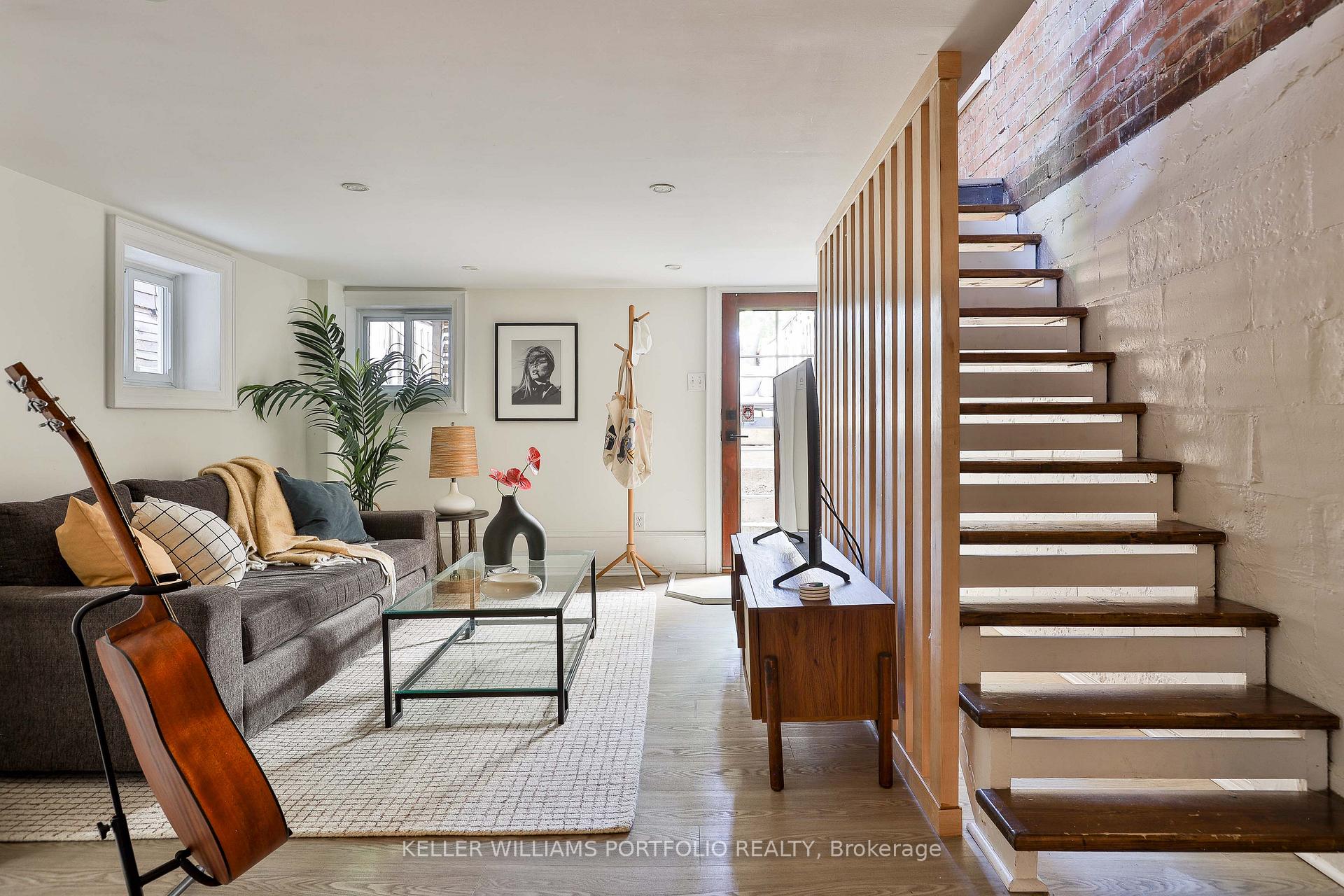 Photo 22 of 46 Blandford Street, Toronto, Oakwood Village — HOMEH