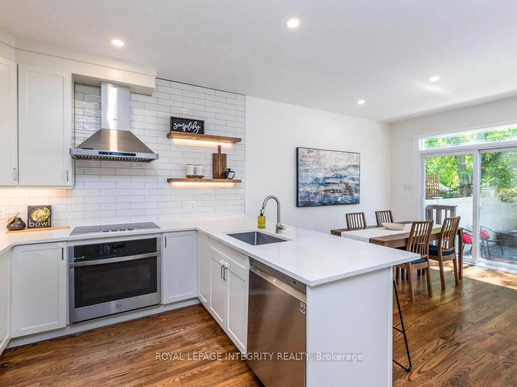 Photo 16 of 176 Parkin Circle, Ottawa, Blossom Park/Kemp Park/Findlay Creek — HOMEH