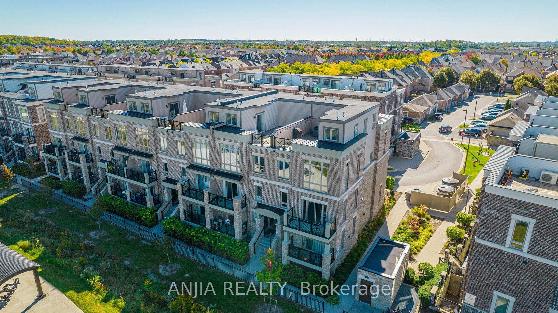 Photo 2 of Unit 207, 10 Dunsheath Way, Markham, Cornell — HOMEH