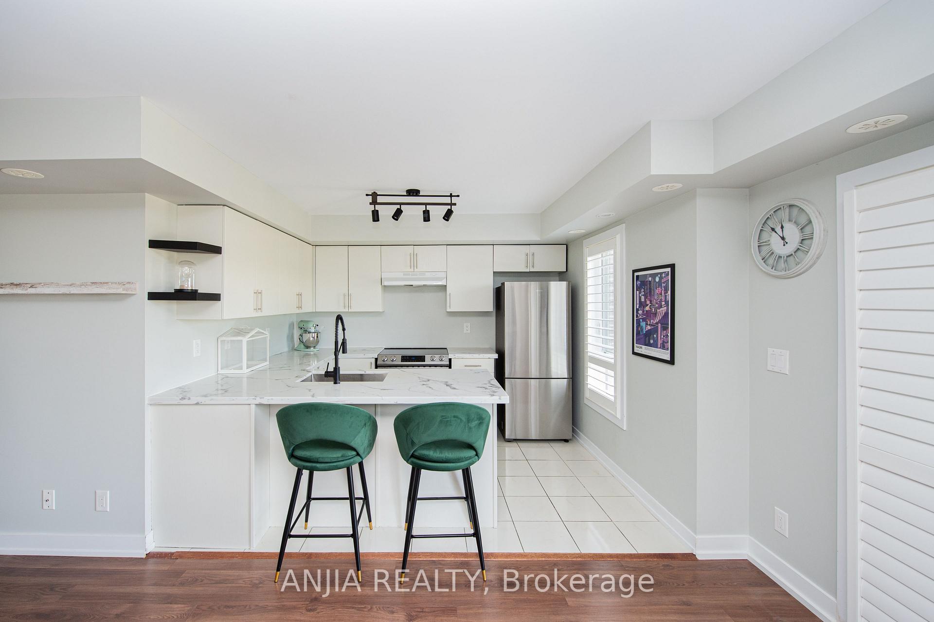 Photo 15 of Unit 207, 10 Dunsheath Way, Markham, Cornell — HOMEH