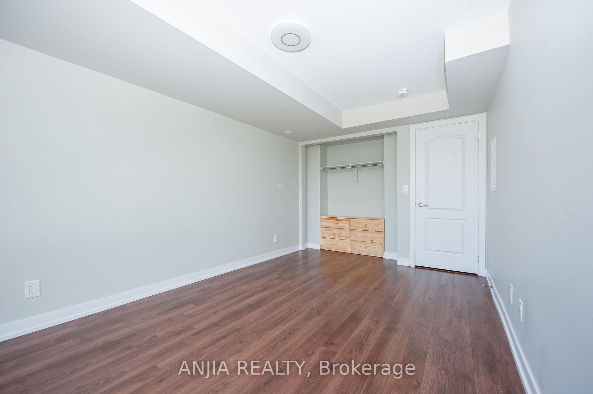 Photo 20 of Unit 207, 10 Dunsheath Way, Markham, Cornell — HOMEH