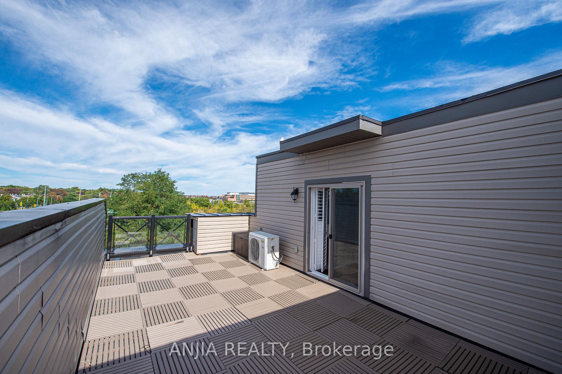 Photo 28 of Unit 207, 10 Dunsheath Way, Markham, Cornell — HOMEH