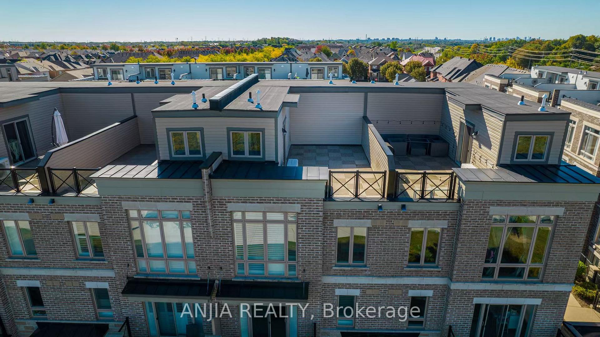 Photo 32 of Unit 207, 10 Dunsheath Way, Markham, Cornell — HOMEH