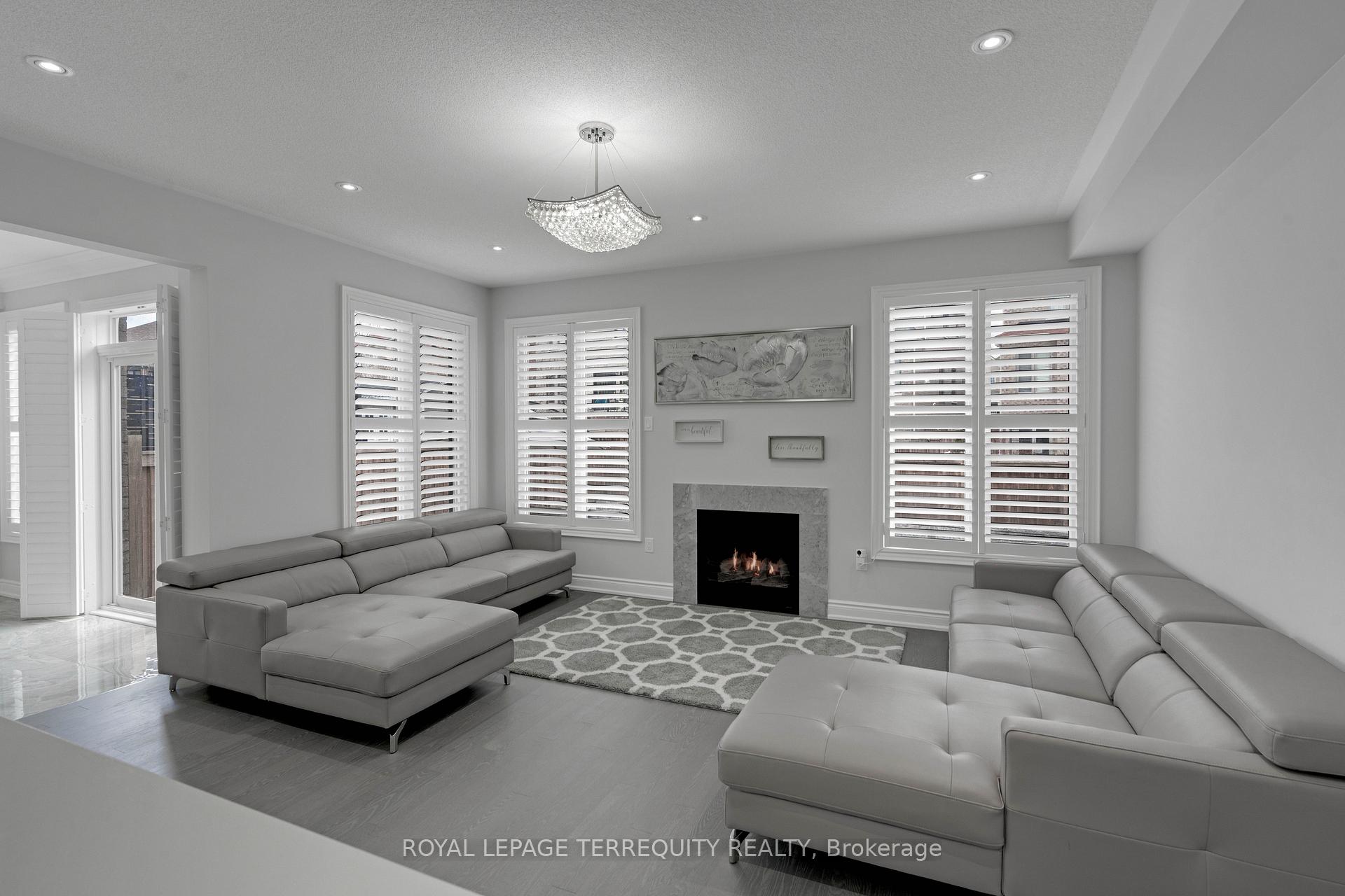 Photo 17 of 24 Hydrangea Hollow, East Gwillimbury, Holland Landing — HOMEH