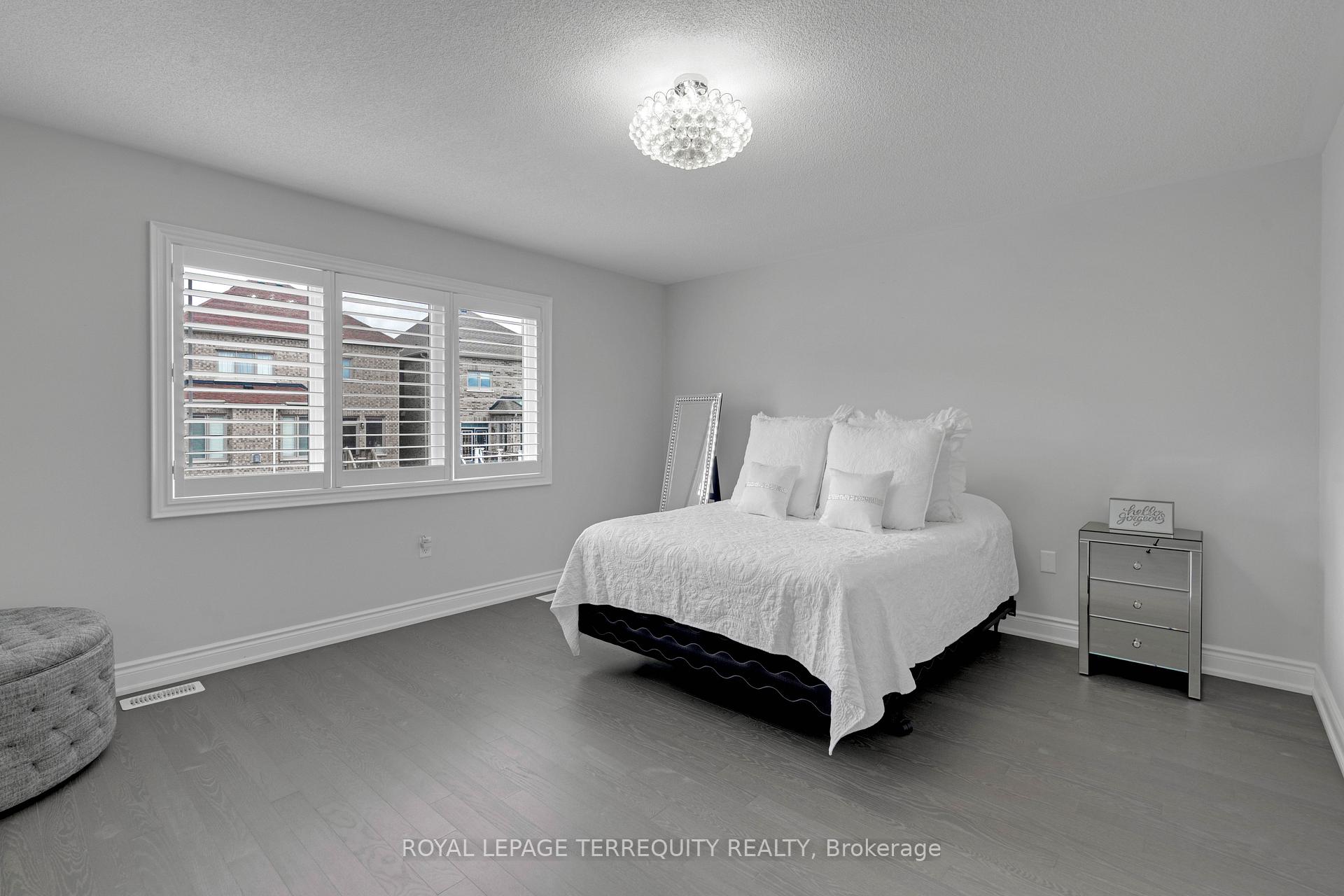 Photo 19 of 24 Hydrangea Hollow, East Gwillimbury, Holland Landing — HOMEH