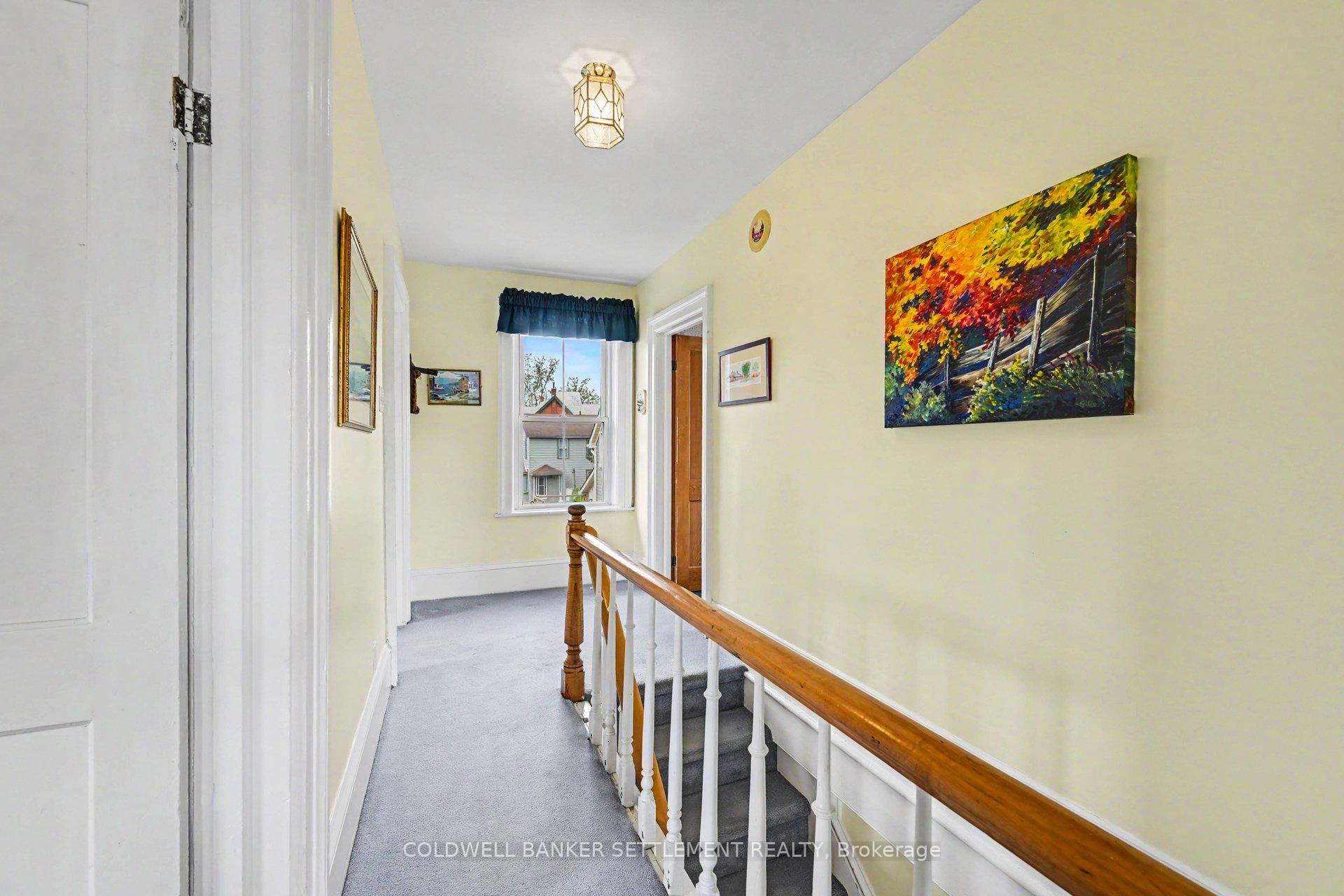 Photo 20 of 56 Drummond Street E, Perth, Perth — HOMEH