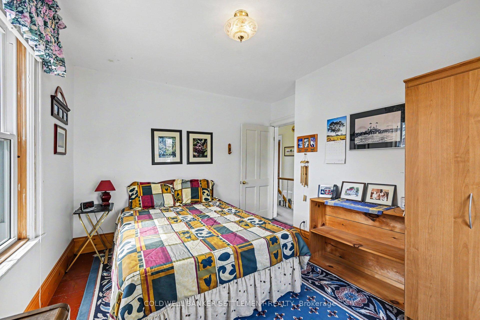Photo 28 of 56 Drummond Street E, Perth, Perth — HOMEH